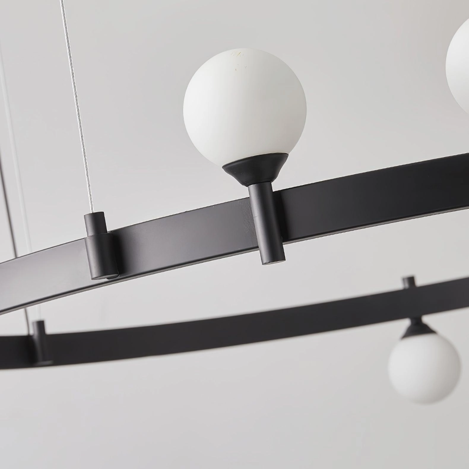 Pomi Round Chandelier