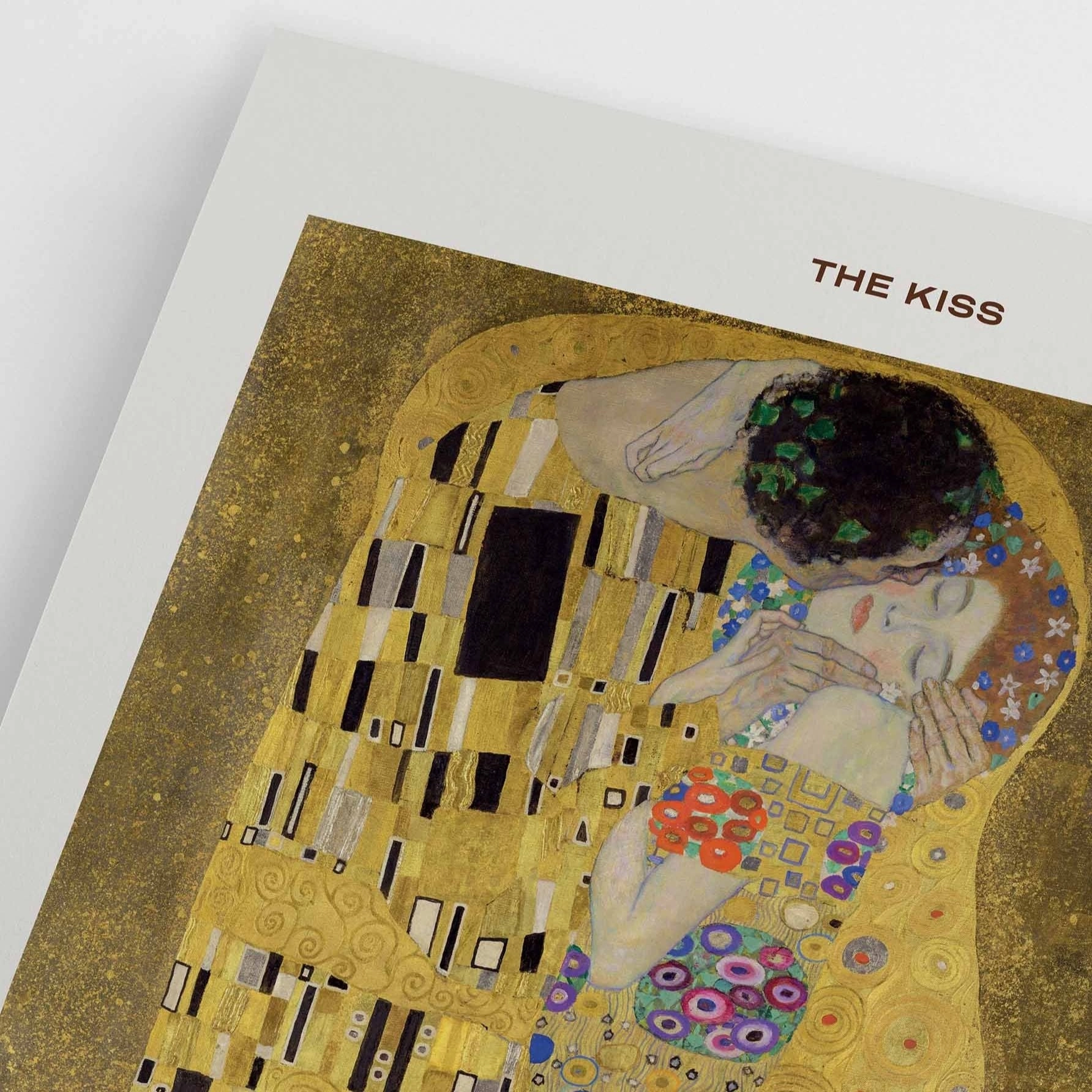 Poster Hub - The Kiss by Gustav Klimt