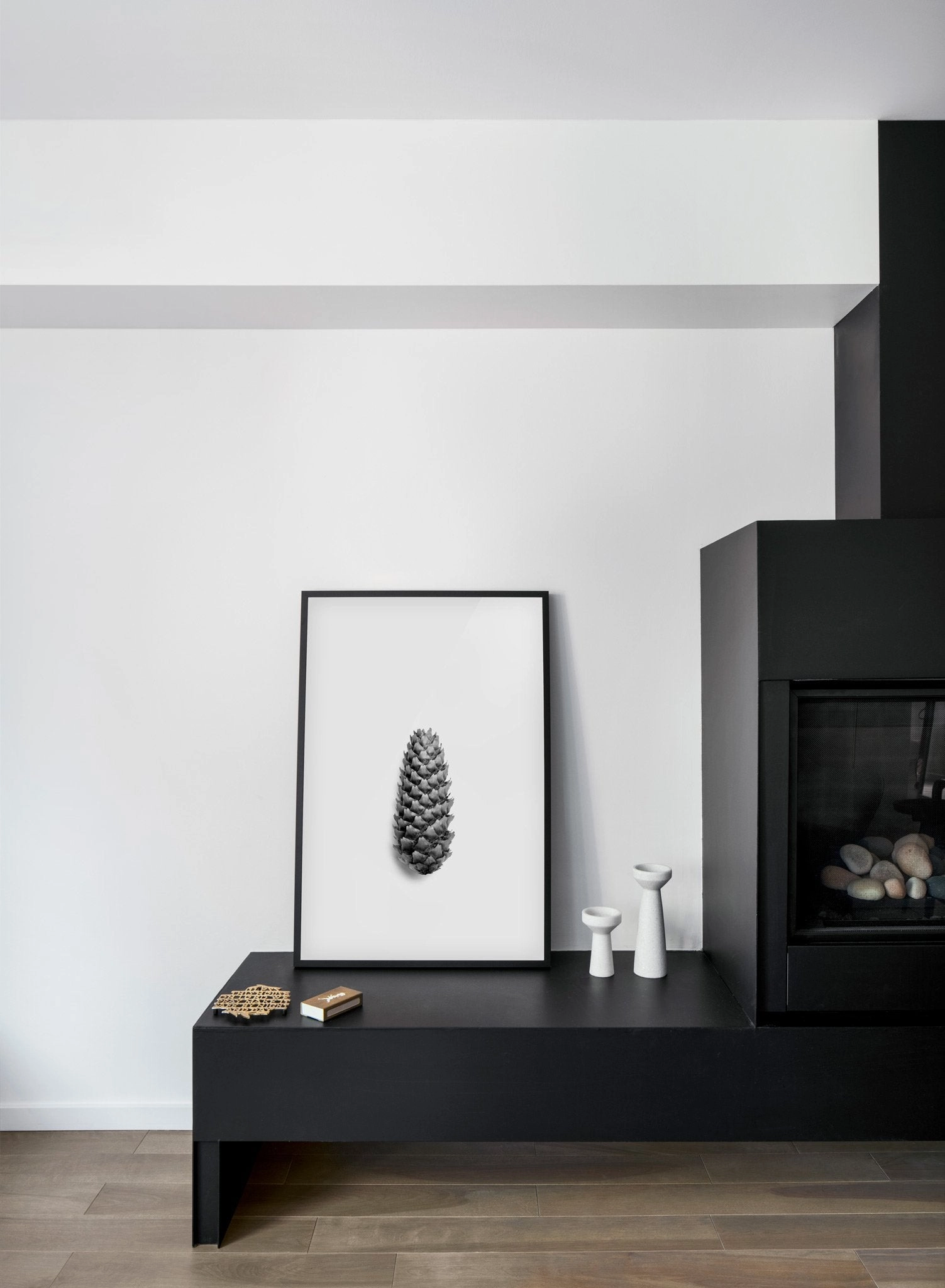 Pretty Pine, Poster