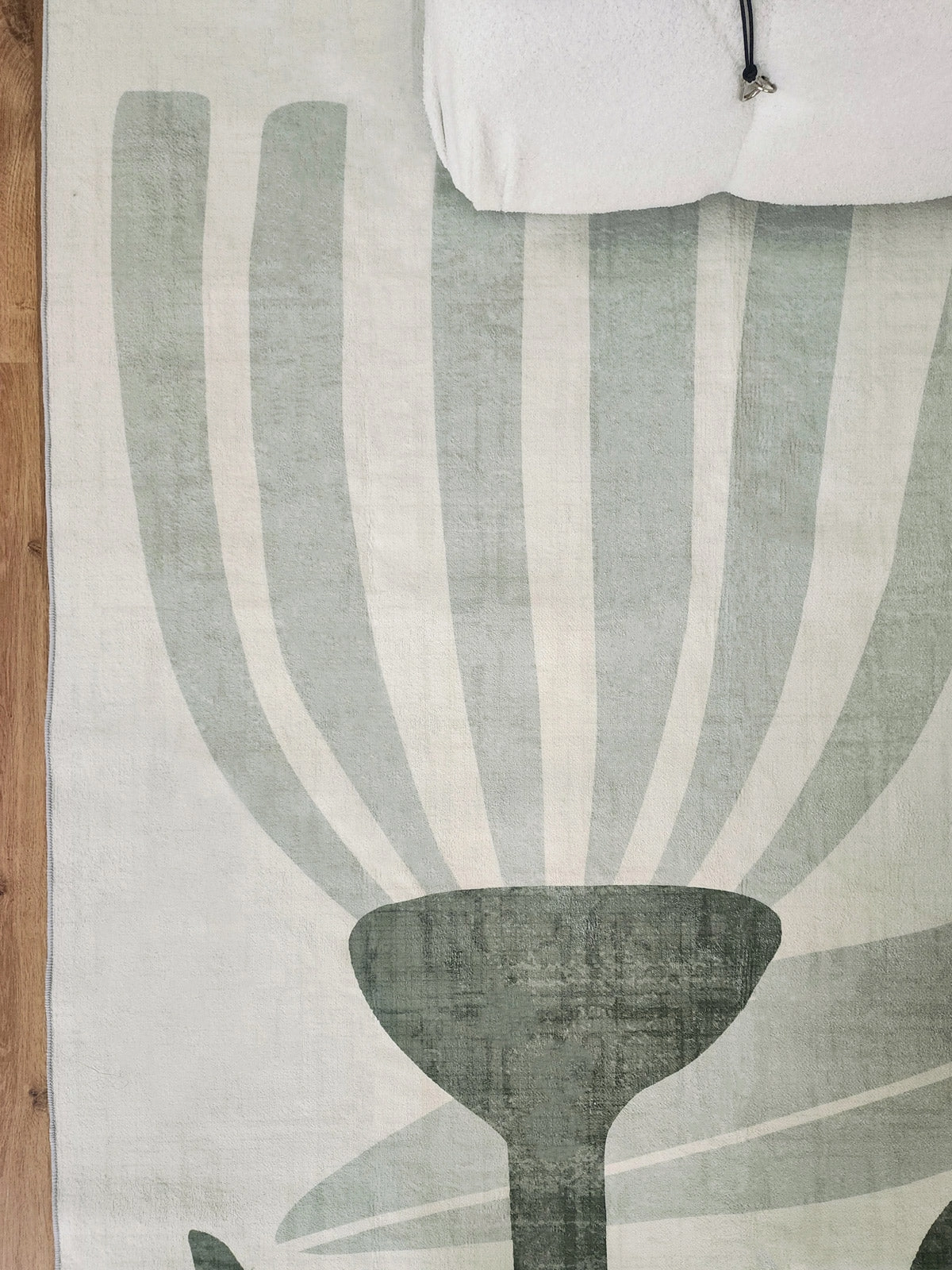 Quella Green Botanical Washable Rug