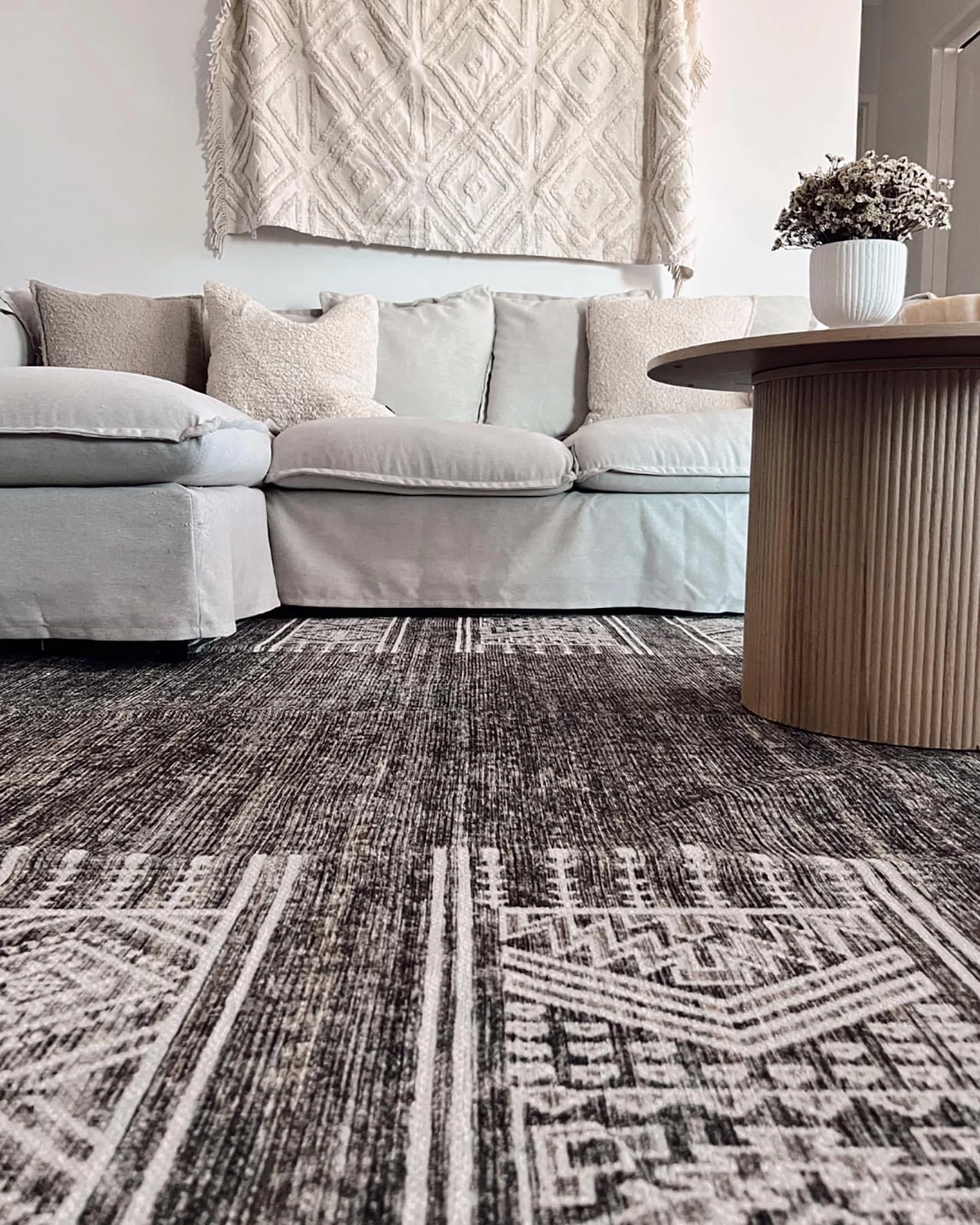 Raia Charcoal and Grey Tribal Distressed Washable Rug *NO RETURNS UNLESS FAULTY