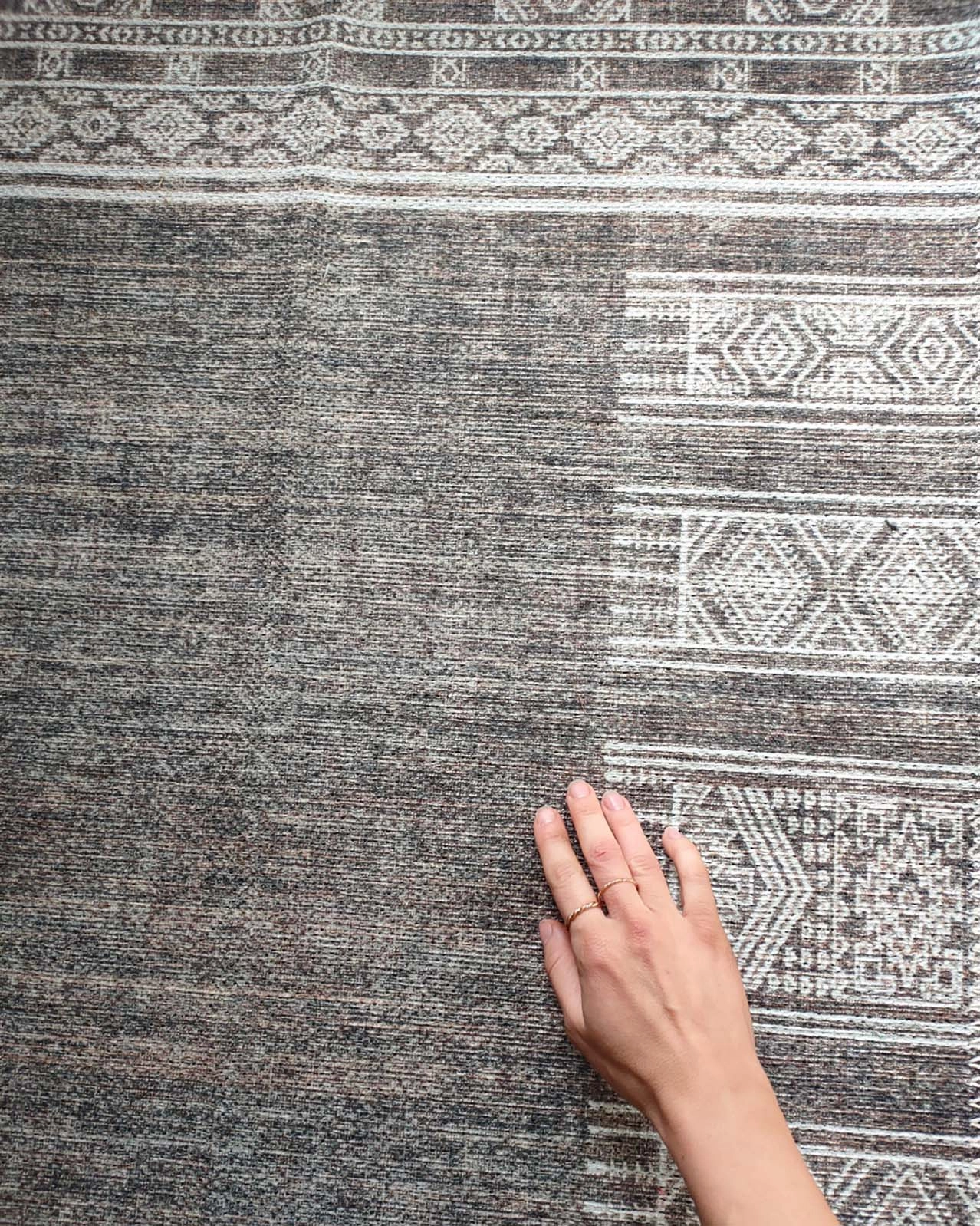 Raia Charcoal and Grey Tribal Distressed Washable Runner Rug *NO RETURNS UNLESS FAULTY