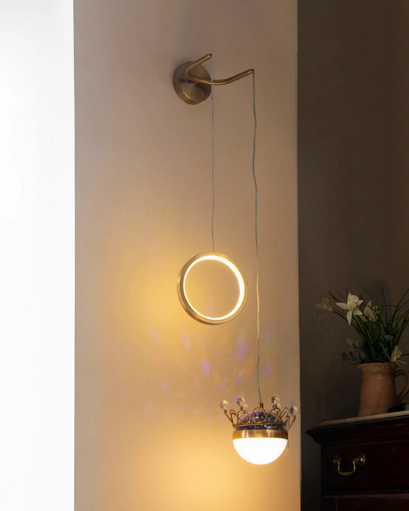 Regal Glow Hanging Wall Light