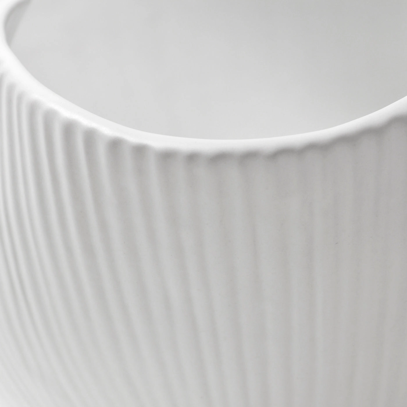 Relief Large Pinch Bowl