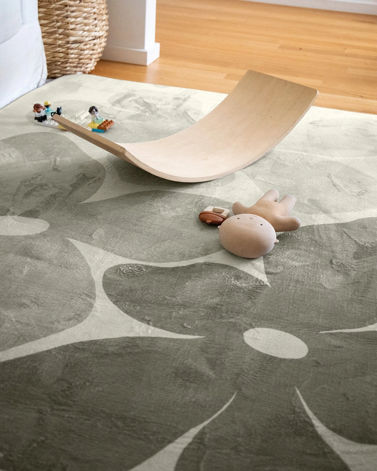 Rory Grey Green Flowers Rollie Pollie Playmat