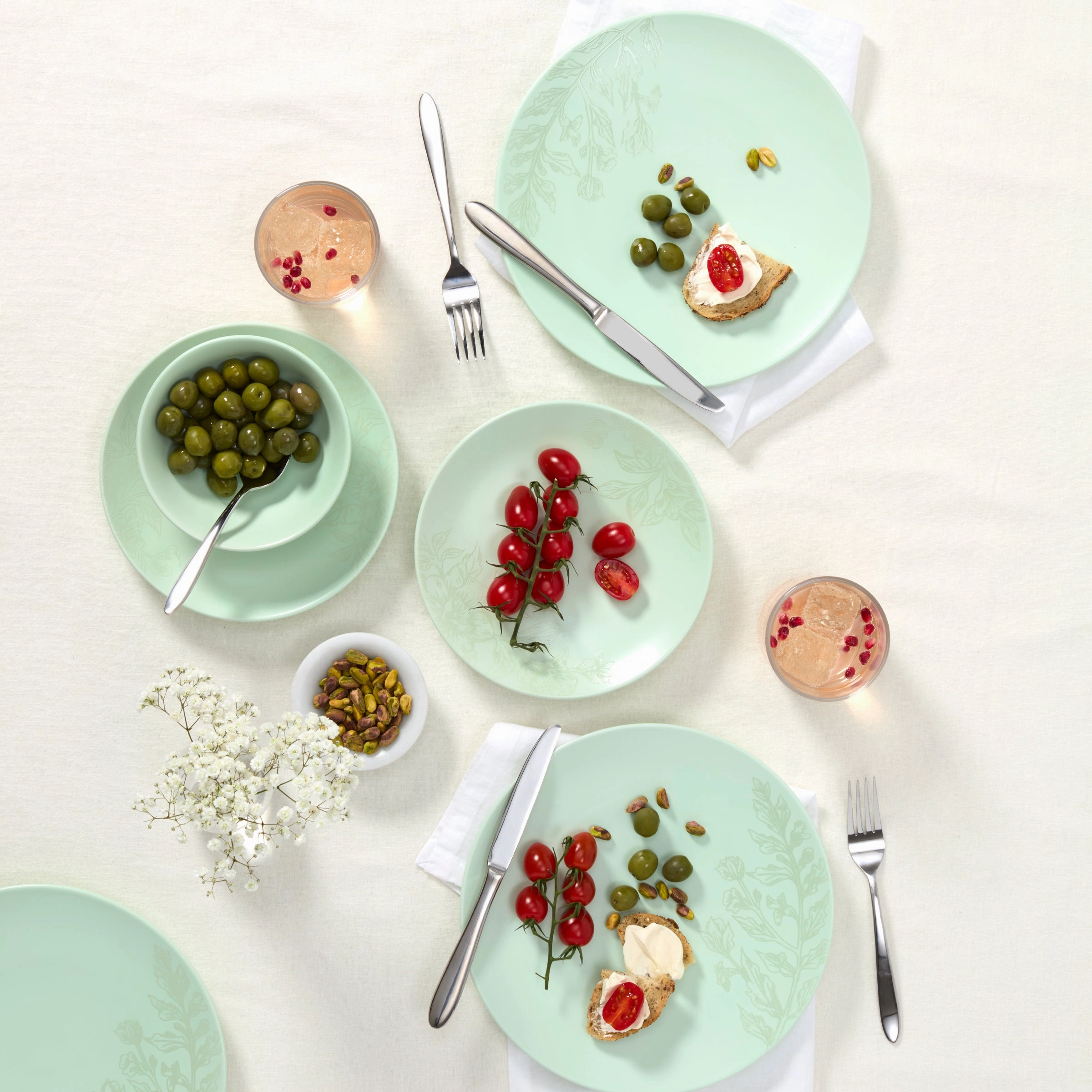 Roseto Soft Sage 12-Piece Dinnerware Set