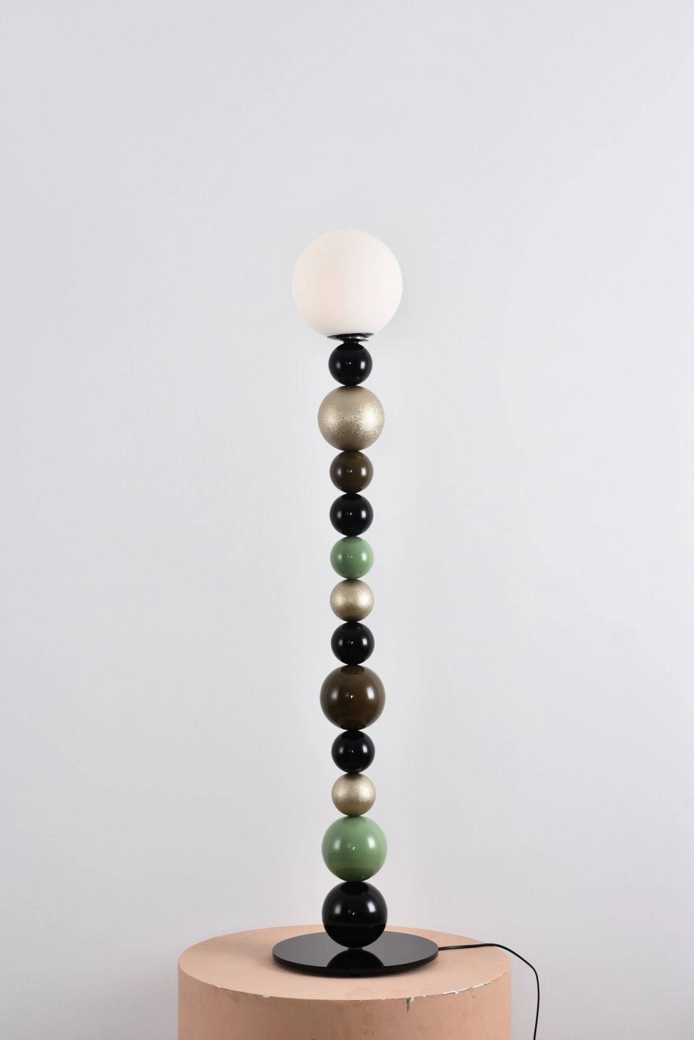 Round Balls Stacking Floor Lamp
