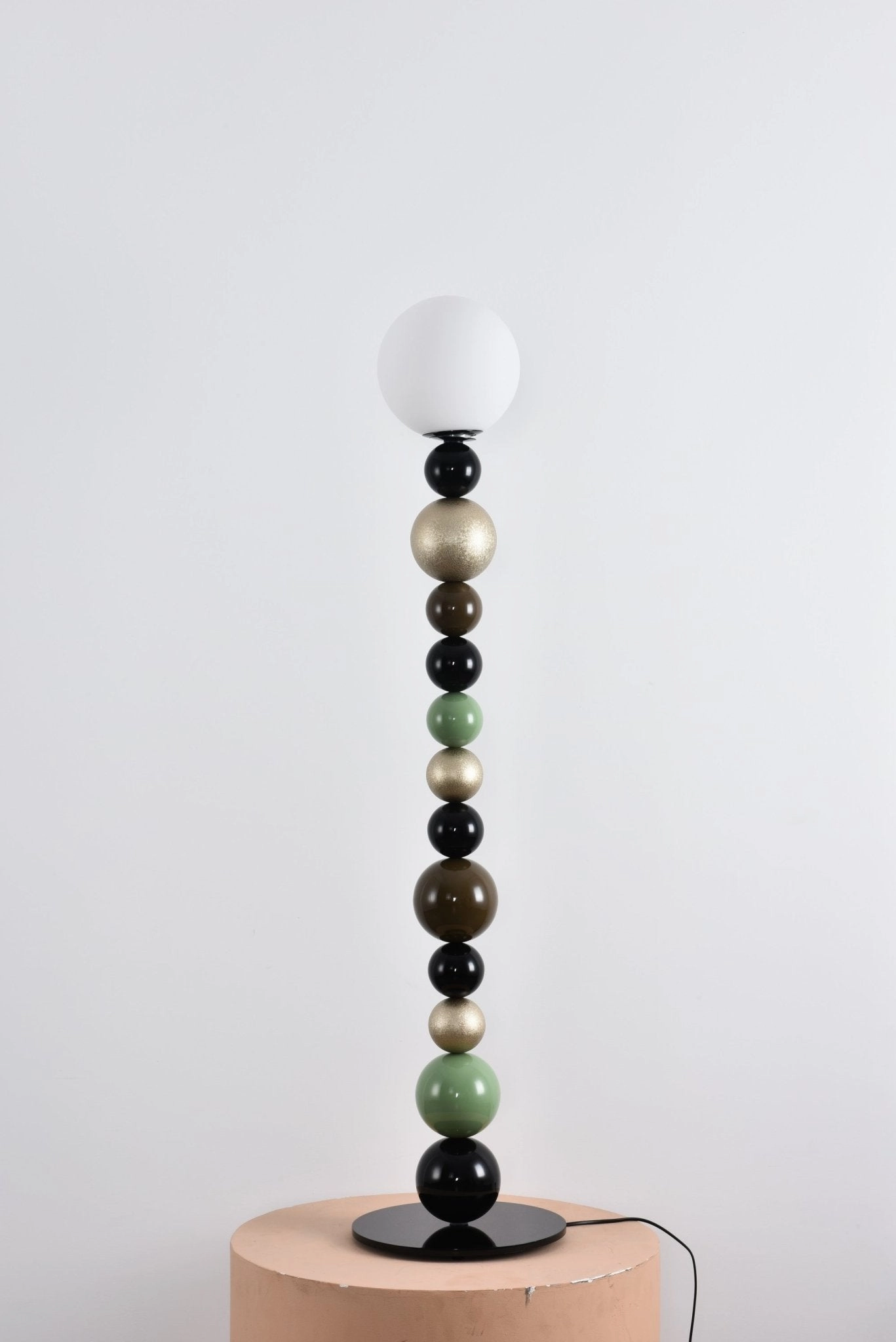 Round Balls Stacking Floor Lamp
