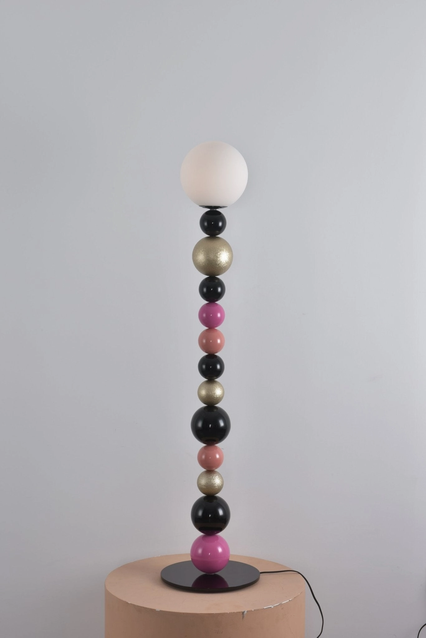 Round Balls Stacking Floor Lamp