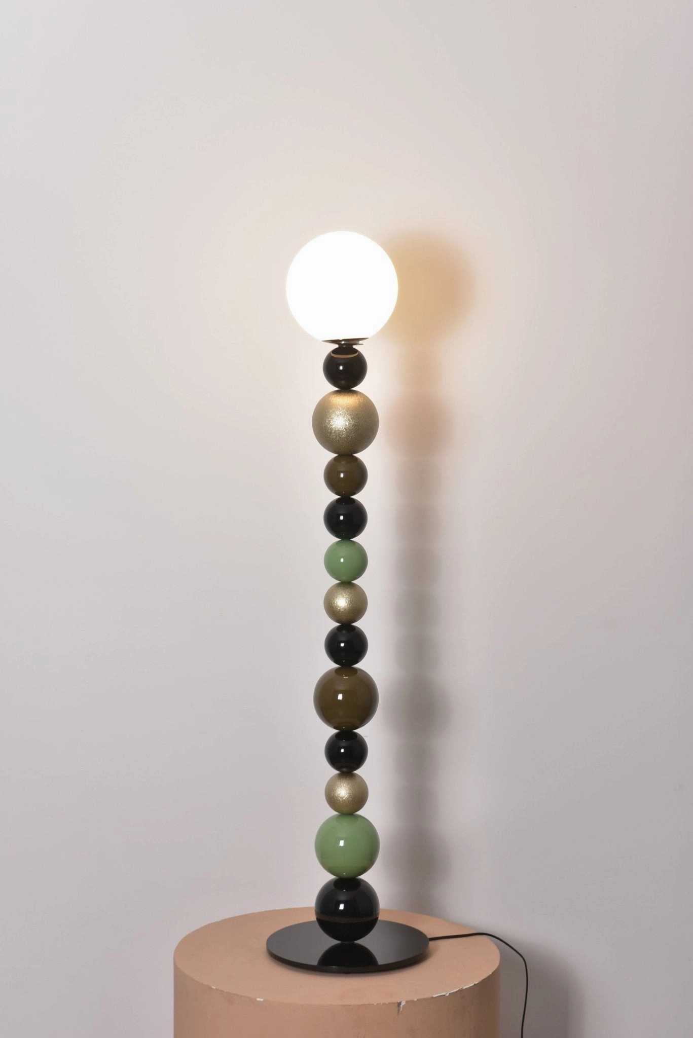 Round Balls Stacking Floor Lamp