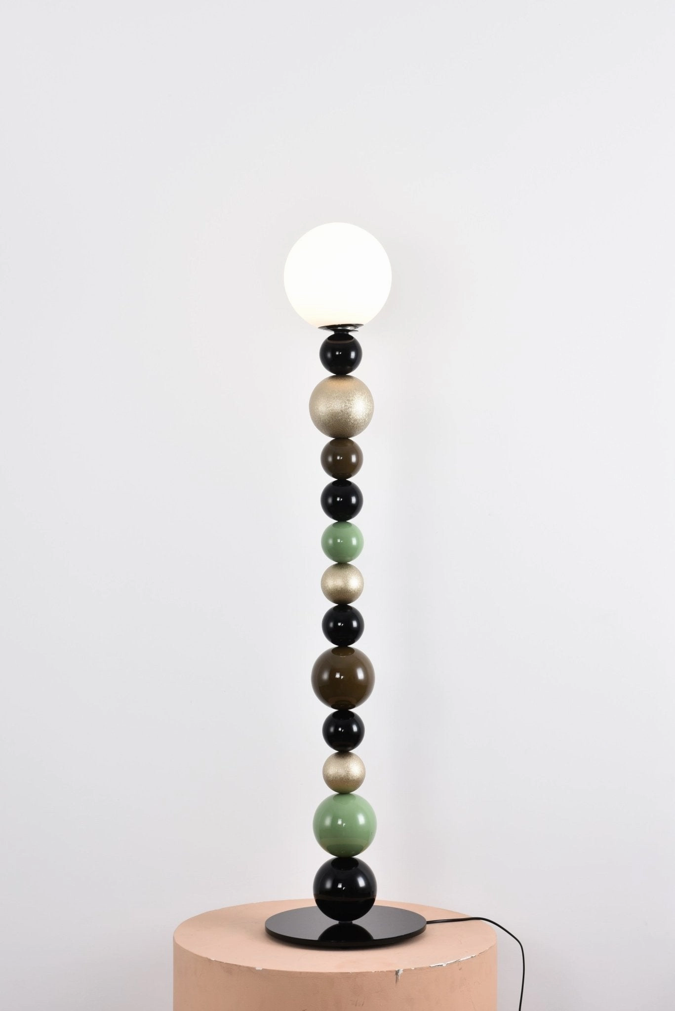 Round Balls Stacking Floor Lamp