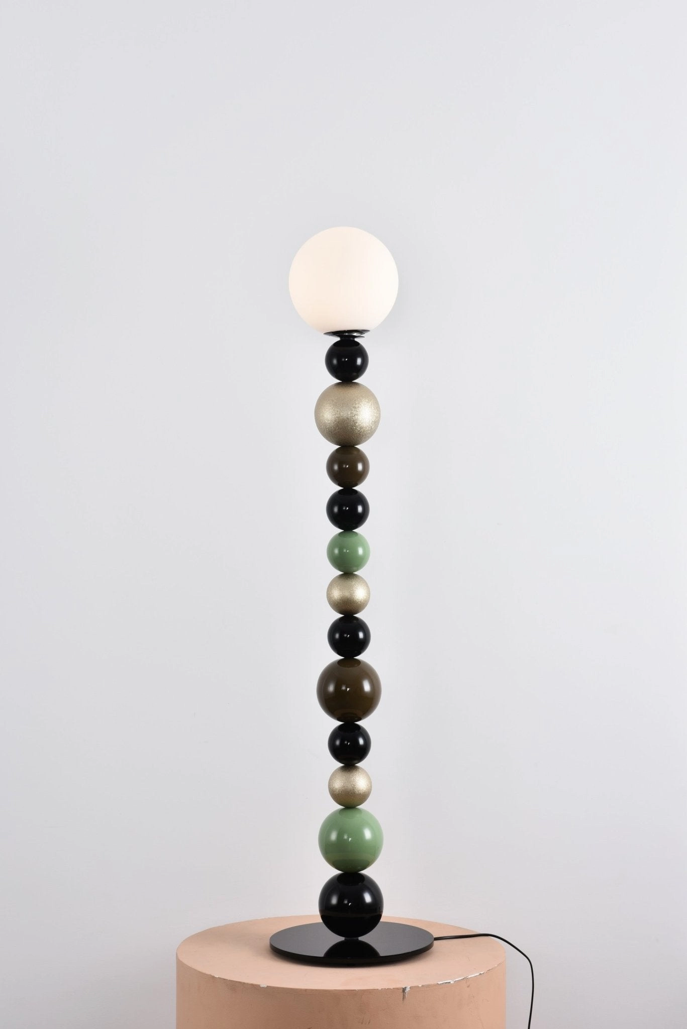 Round Balls Stacking Floor Lamp