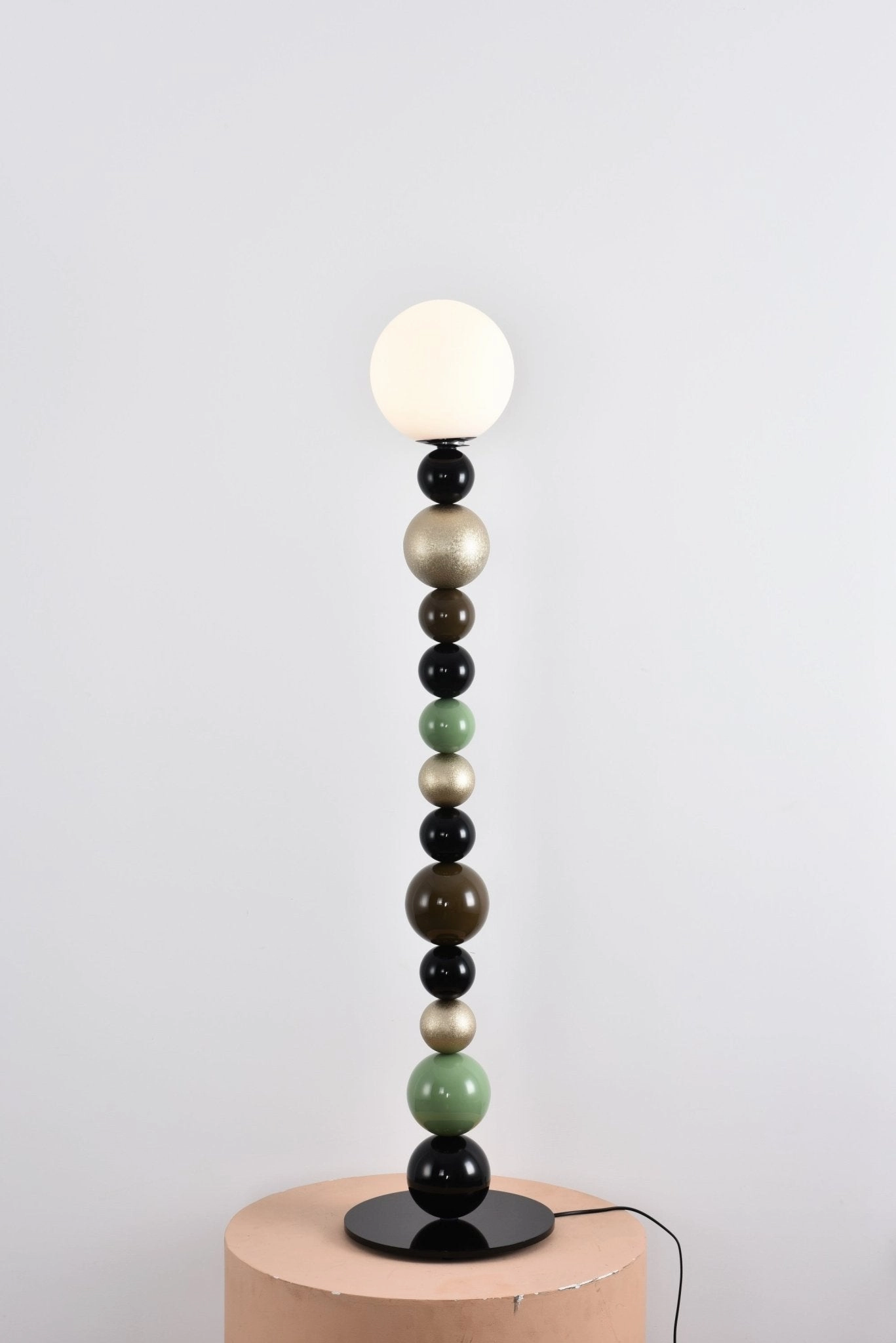 Round Balls Stacking Floor Lamp