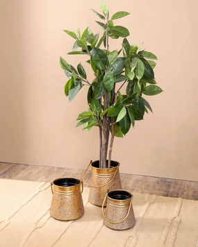 Rustic Hanging Bucket Planter - Mediumhome decor ,wall decor 