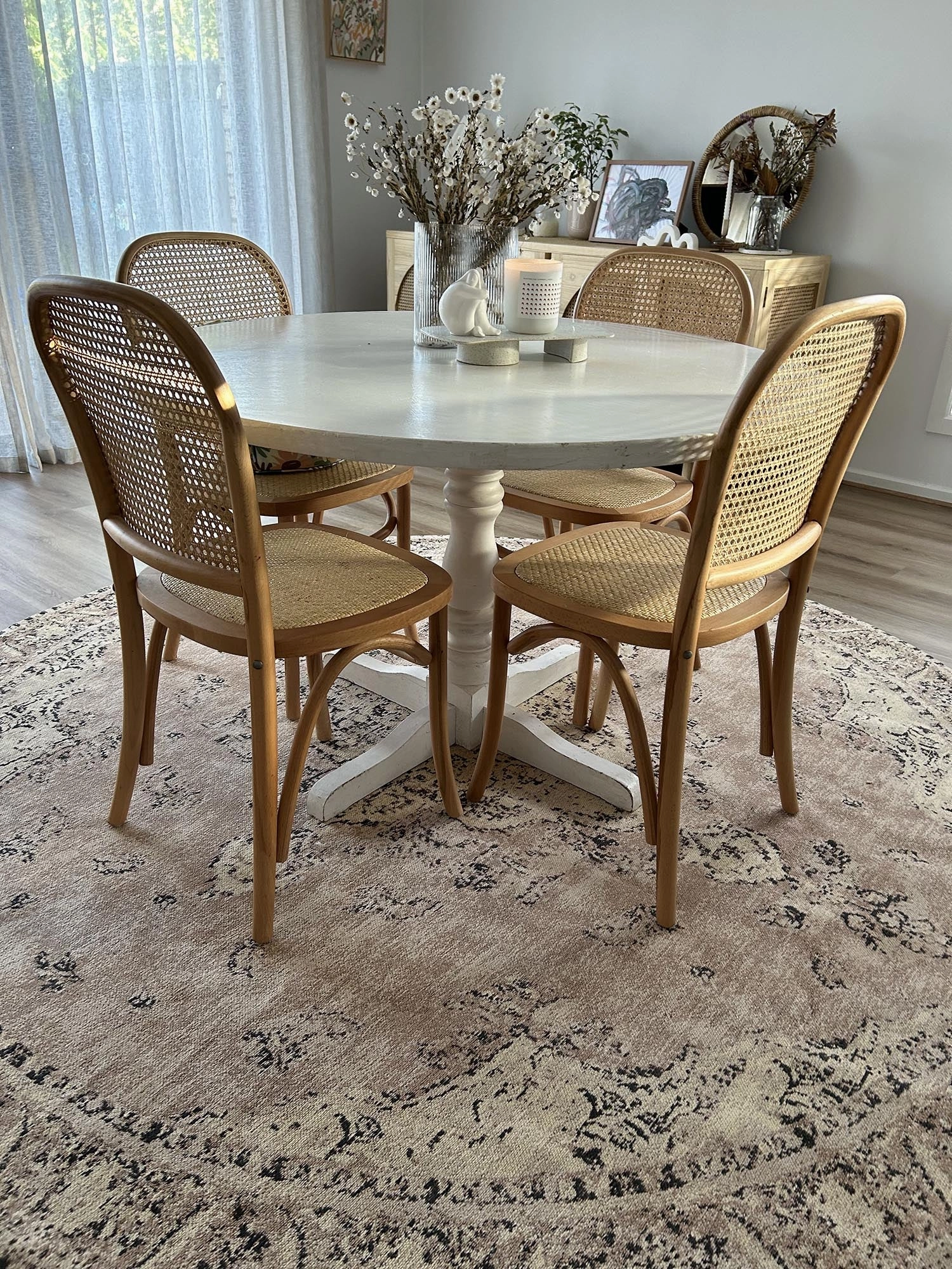 Sadie Coral Peach Turkish Style Distressed Round Rug *NO RETURNS UNLESS FAULTY