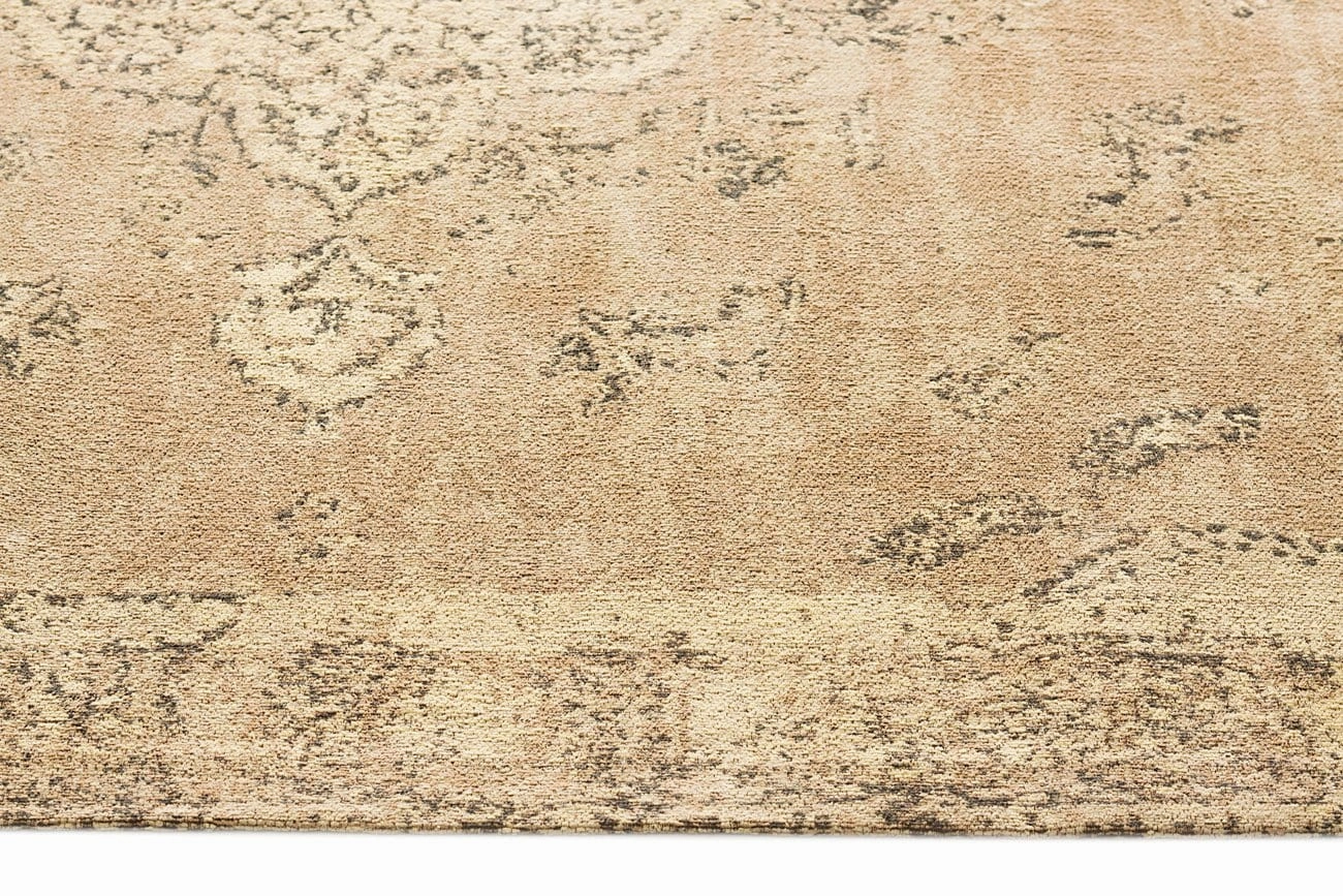 Sadie Coral Peach Turkish Style Distressed Rug *NO RETURNS UNLESS FAULTY