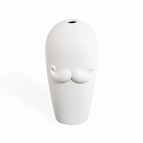 Salvador Vasenordic minimalist vase