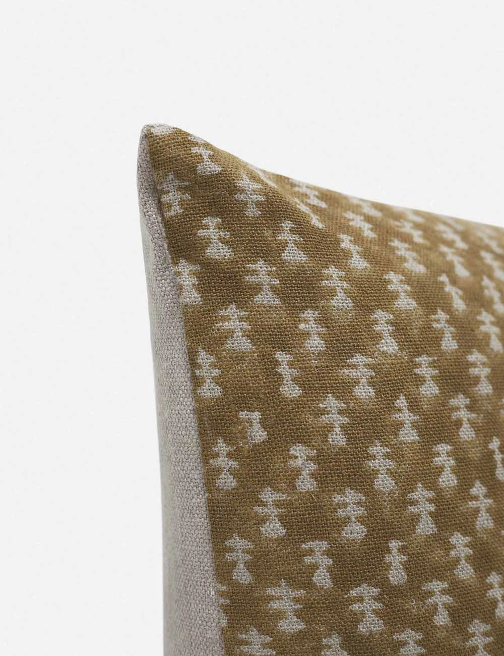 Sania Pillow