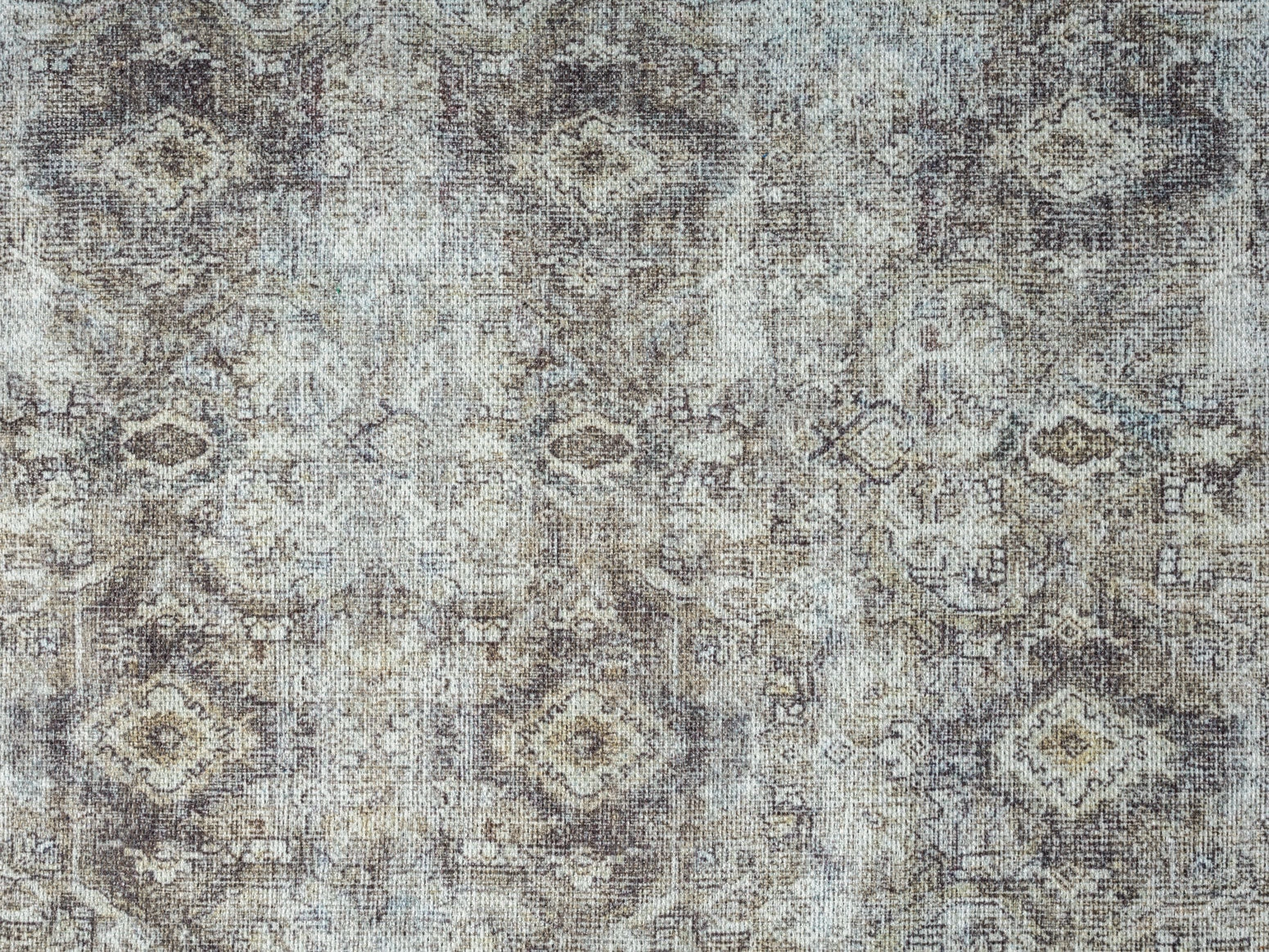 Santi Green and Grey Traditional Distressed Washable Rug