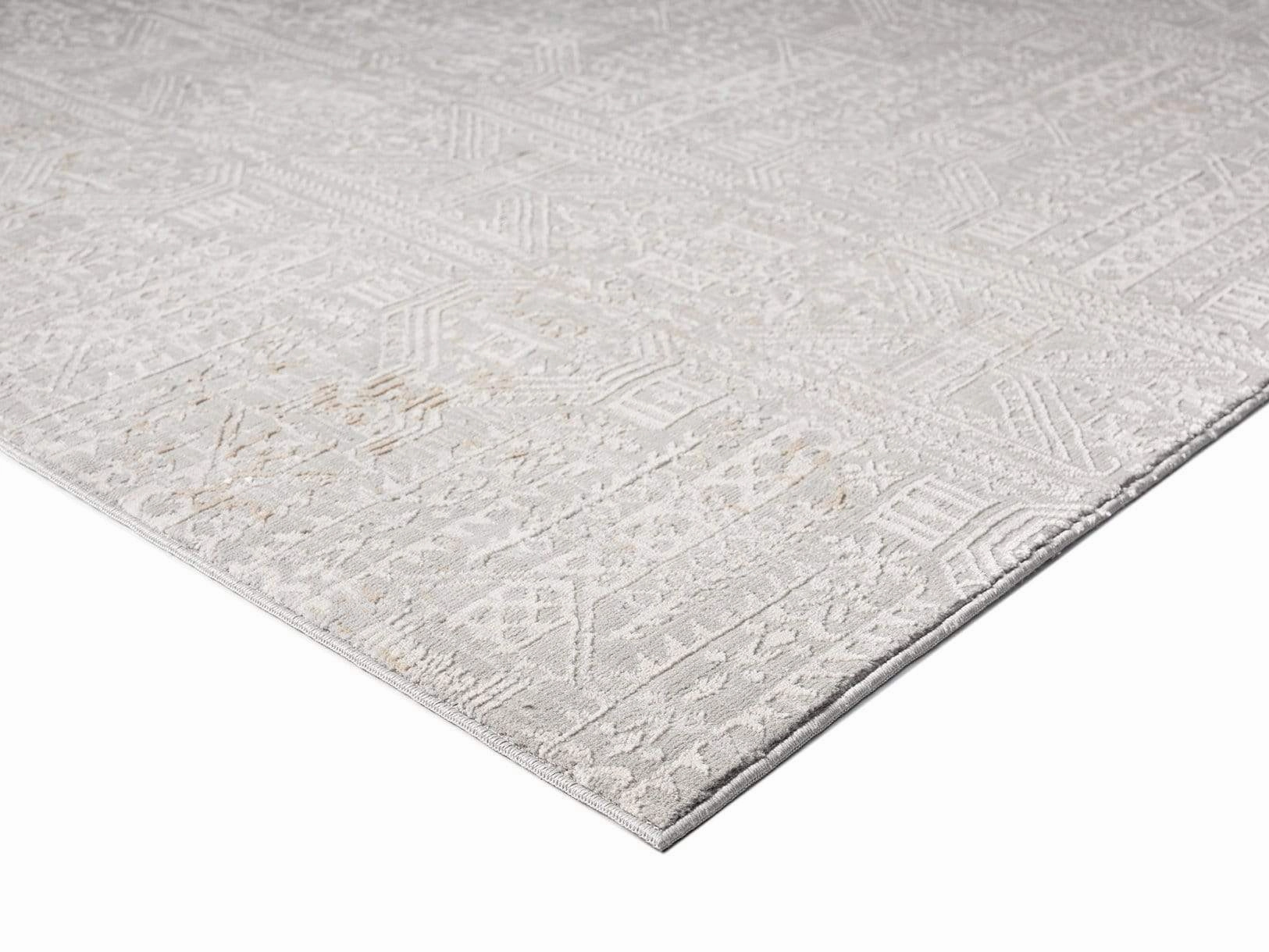Satine Grey and Ivory Distressed Floral Tribal Rug *NO RETURNS UNLESS FAULTY