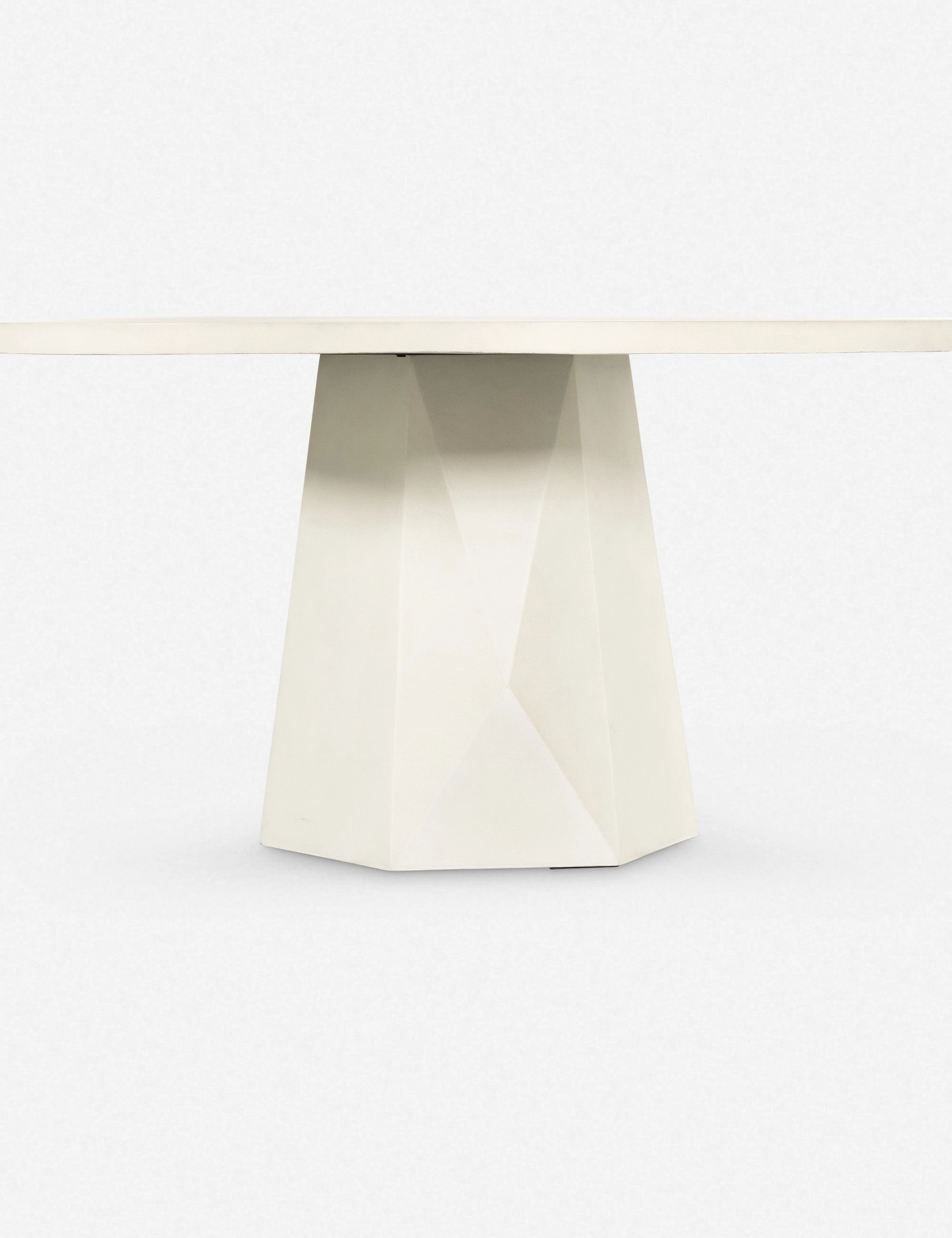 Schuller Indoor / Outdoor Round Dining Table