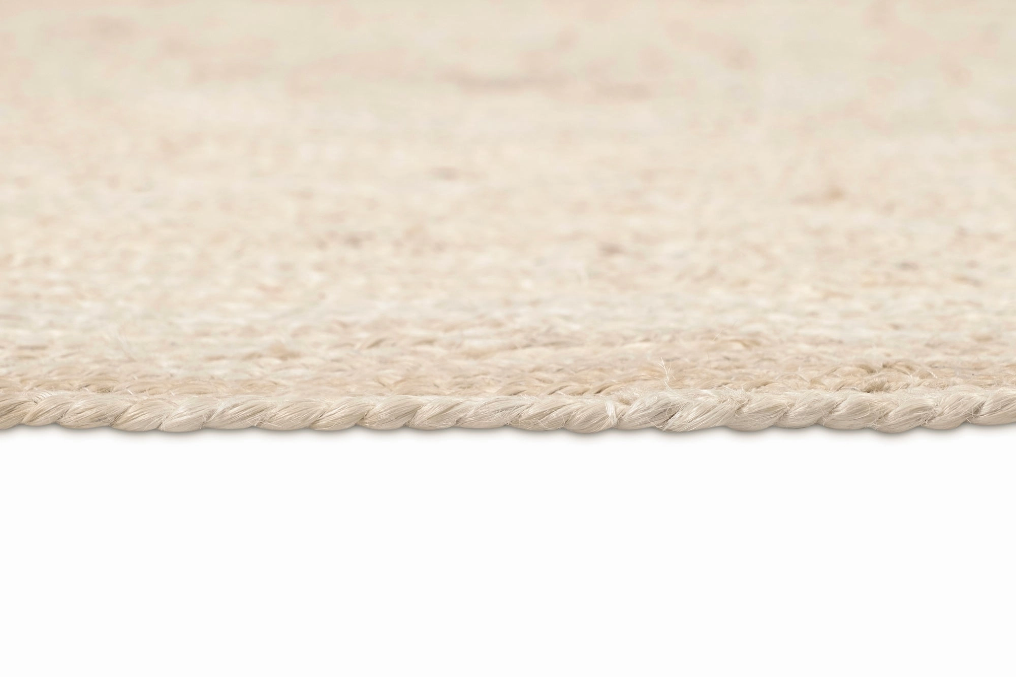Sete Bleached Hand-Braided Round Jute Rug