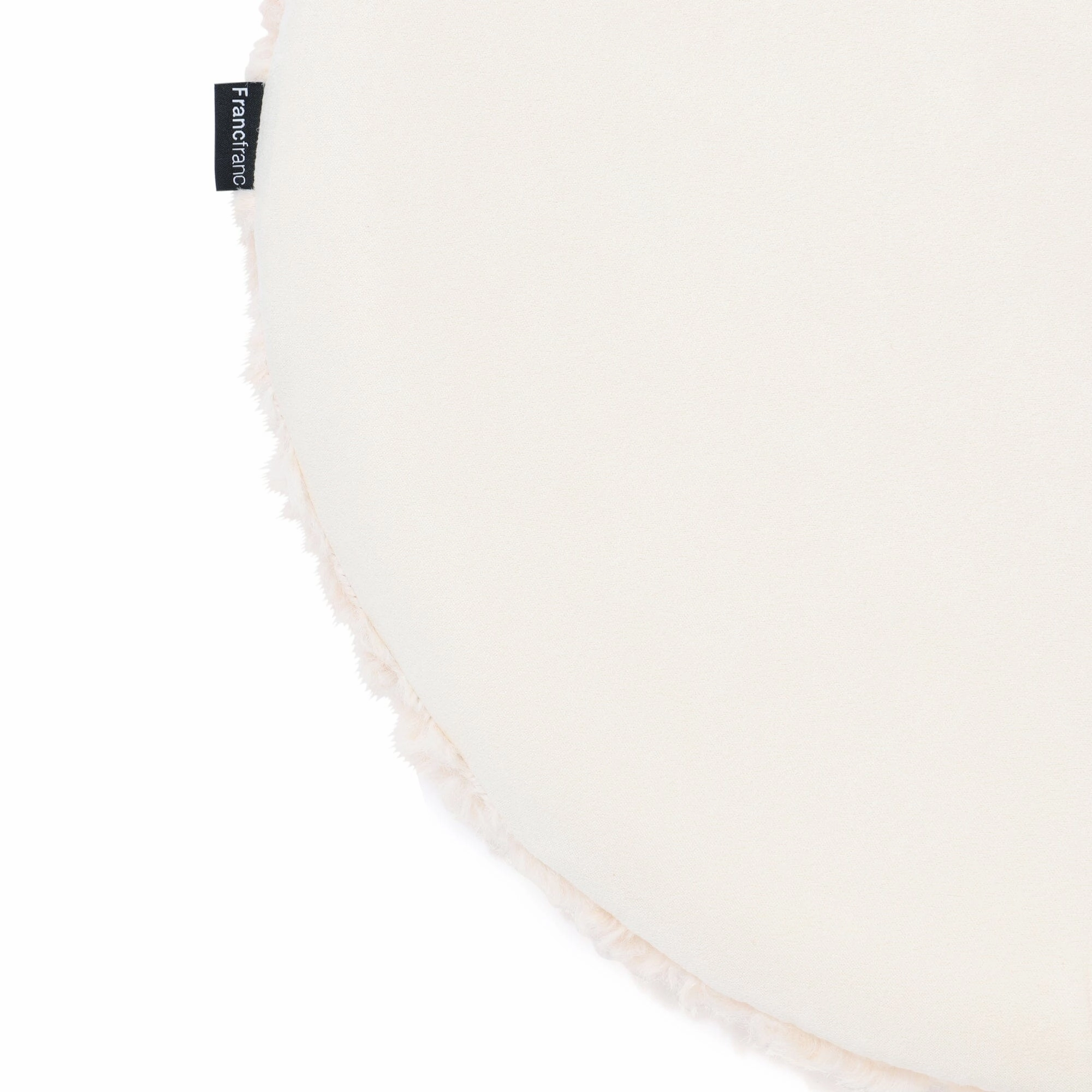 Sheep boa seat cushion 400 Ivory