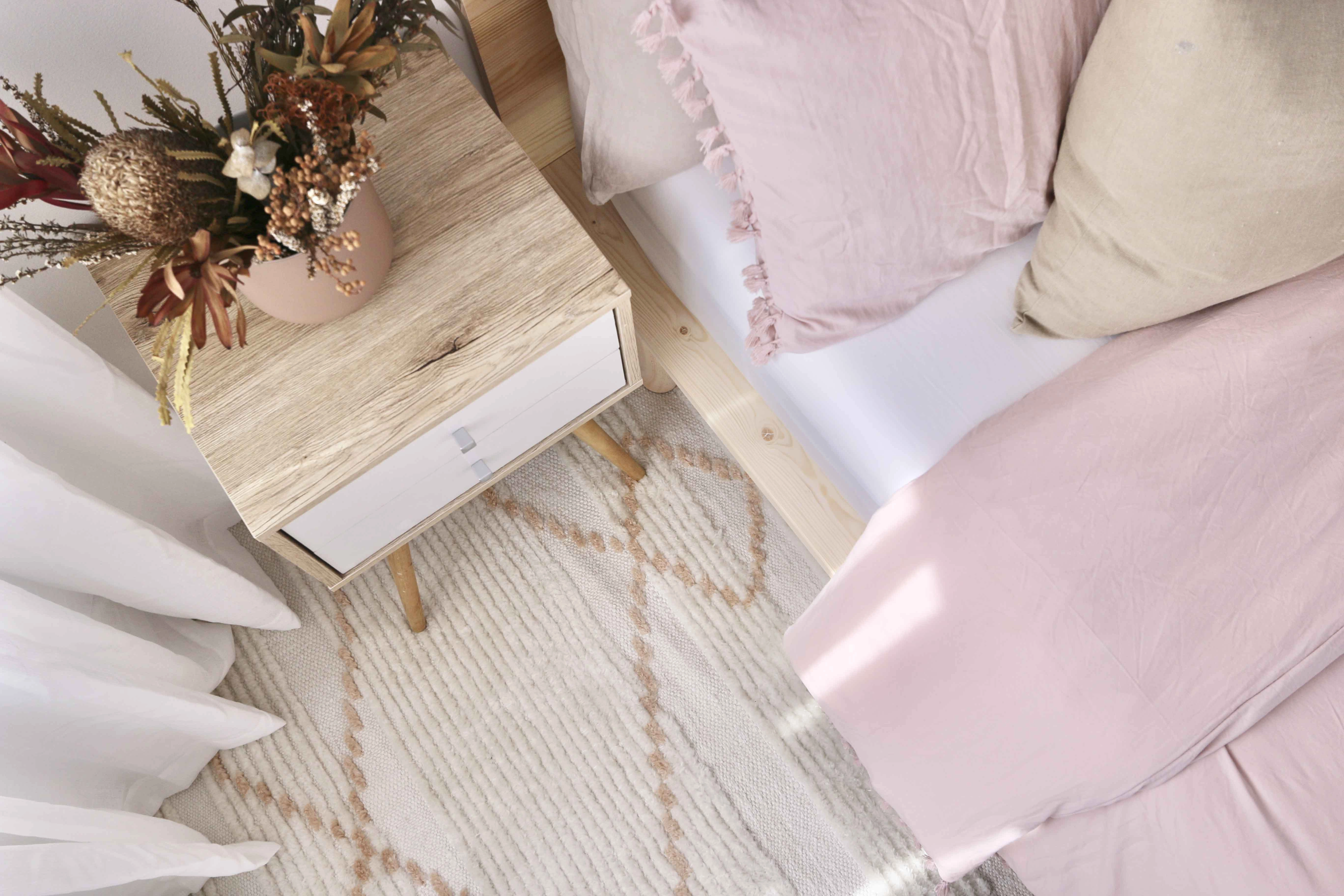 Shona Ivory and Peach Tribal PET Rug