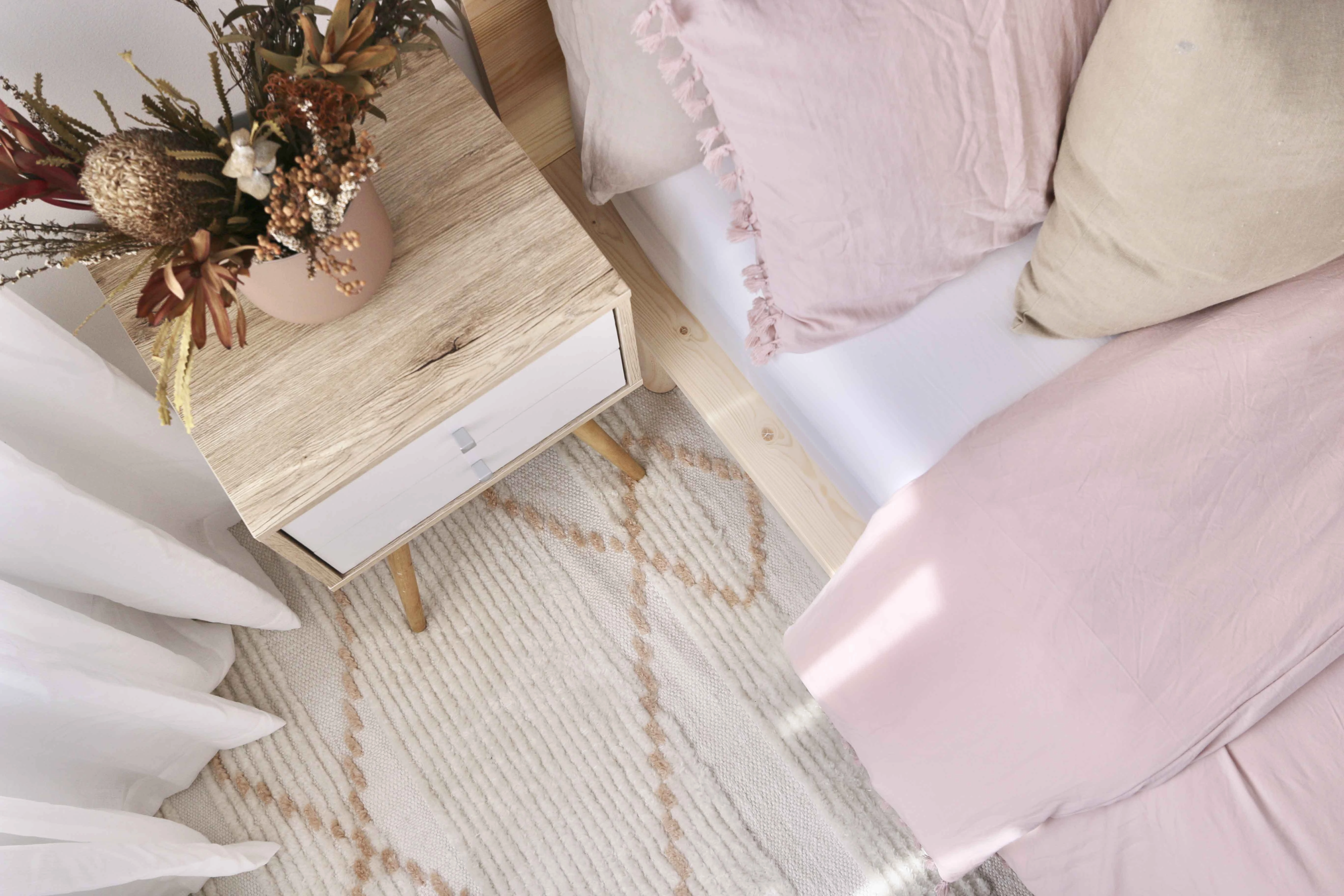 Shona Ivory and Peach Tribal PET Rug