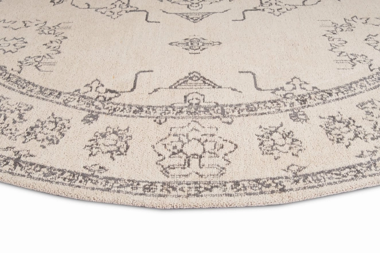 Sienna Beige and Black Scandi Pattern Round Rug *NO RETURNS UNLESS FAULTY