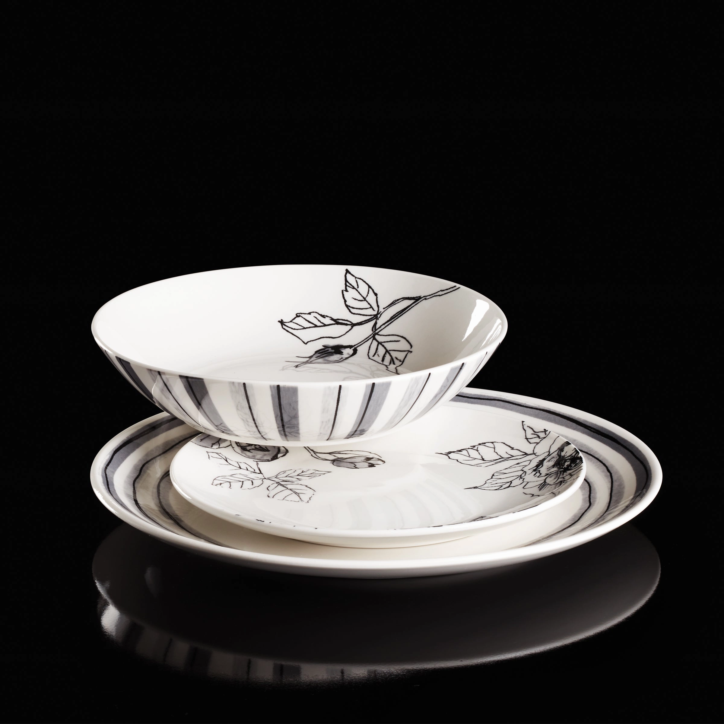 Sketchbook 12-Piece Dinnerware Set