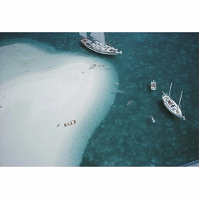 Slim Aarons "Stocking Island, Bahamas" Photographnordic style wall decor