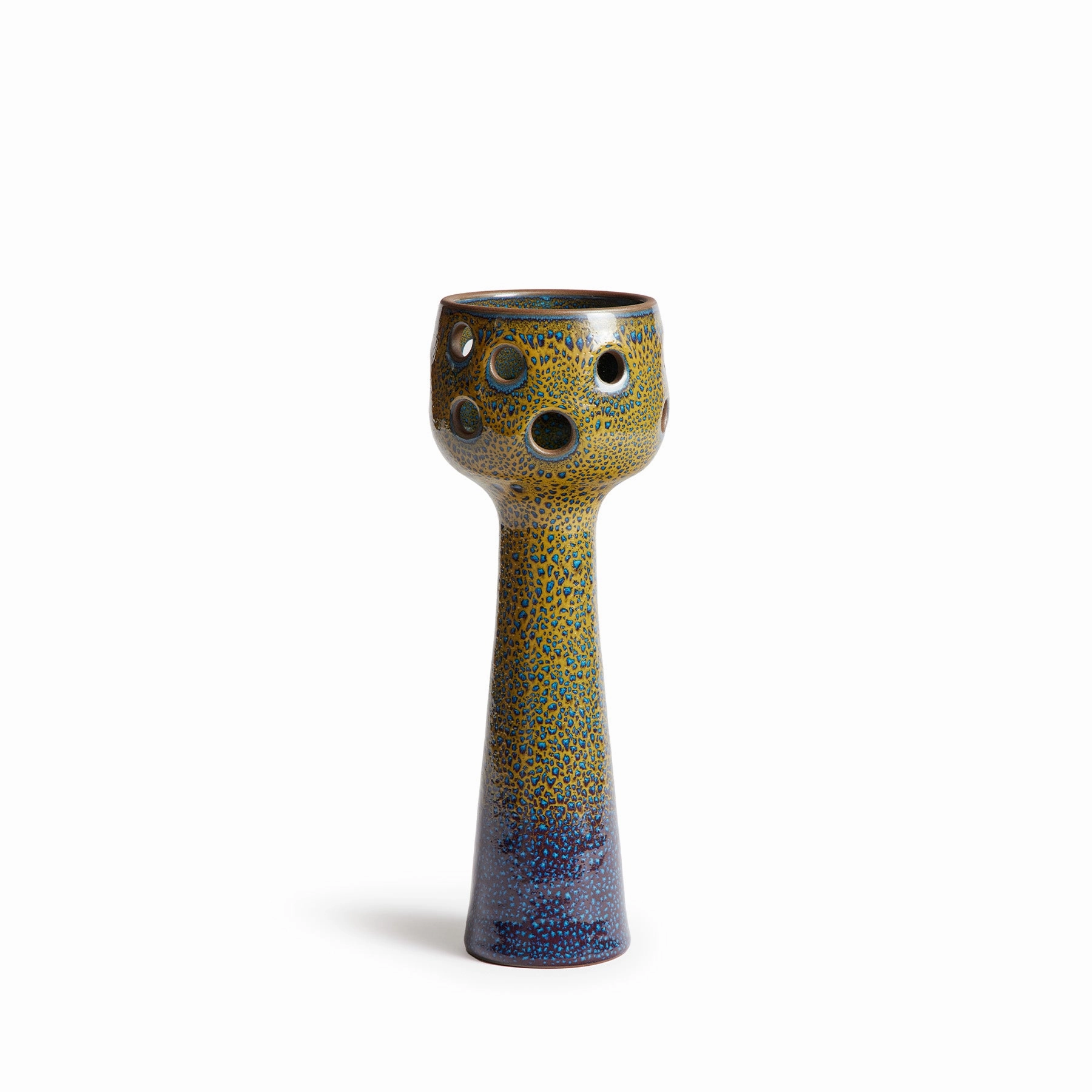 Small Lighthouse Candleholder in Nougatnordic minimalist vase