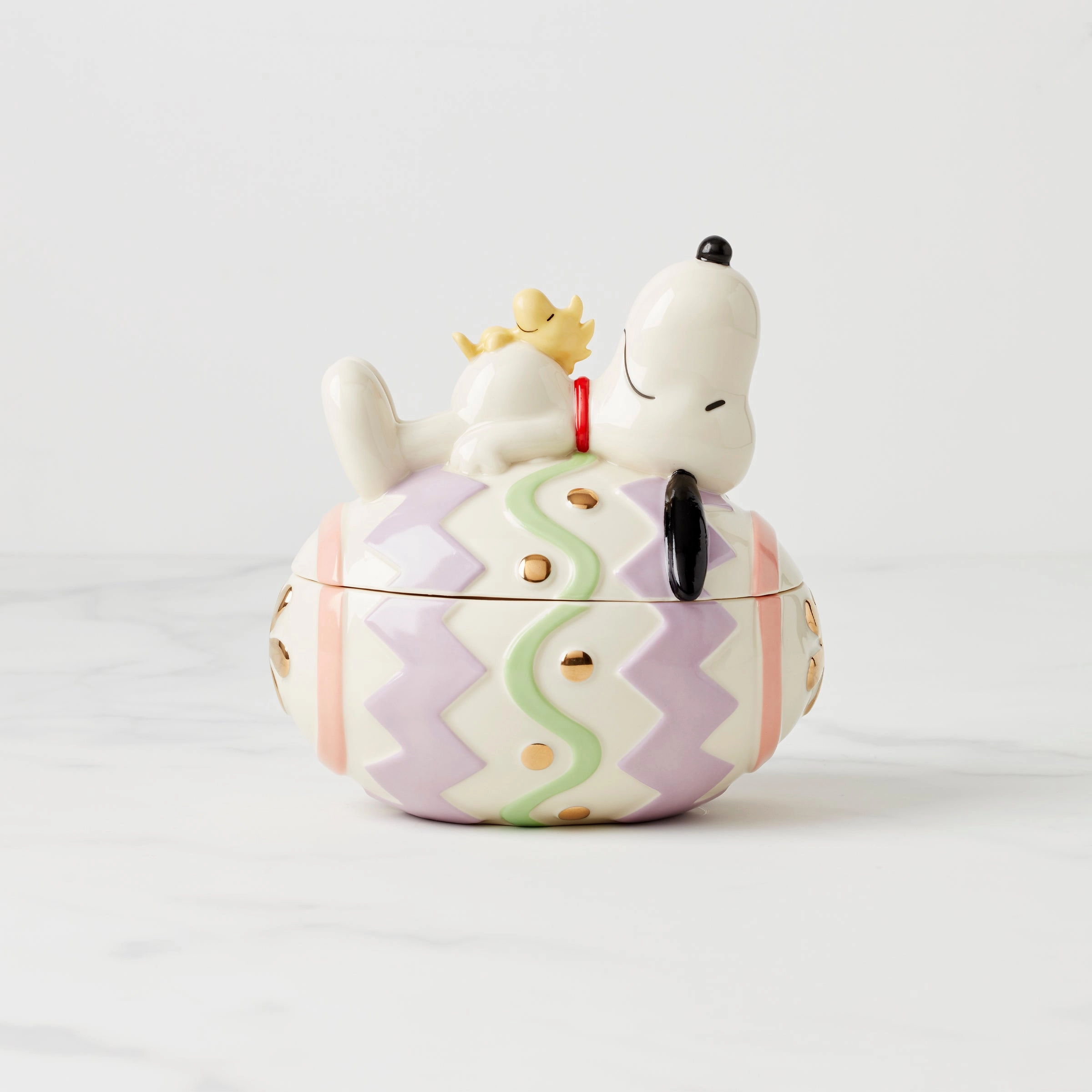 Snoopy Easter Covered Candy Dish