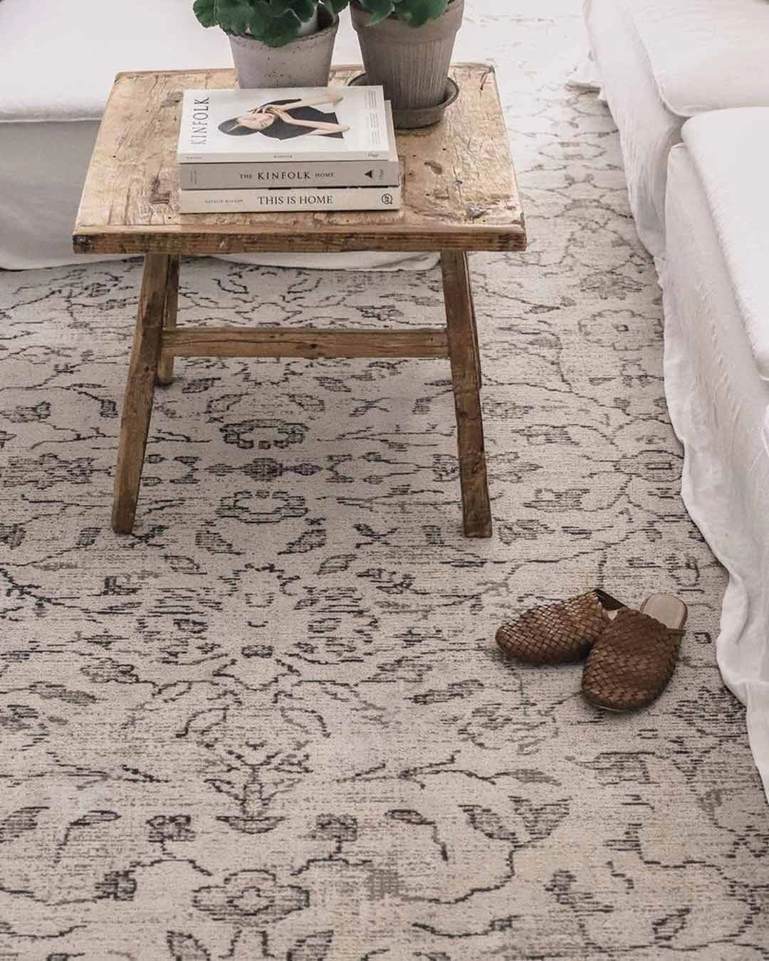 Sonia Beige and Grey Floral Pattern Rug *NO RETURNS UNLESS FAULTY