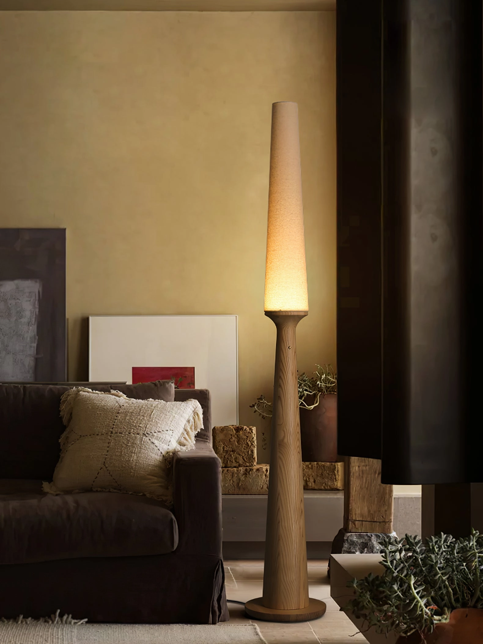 Sora Totem Floor Lamp