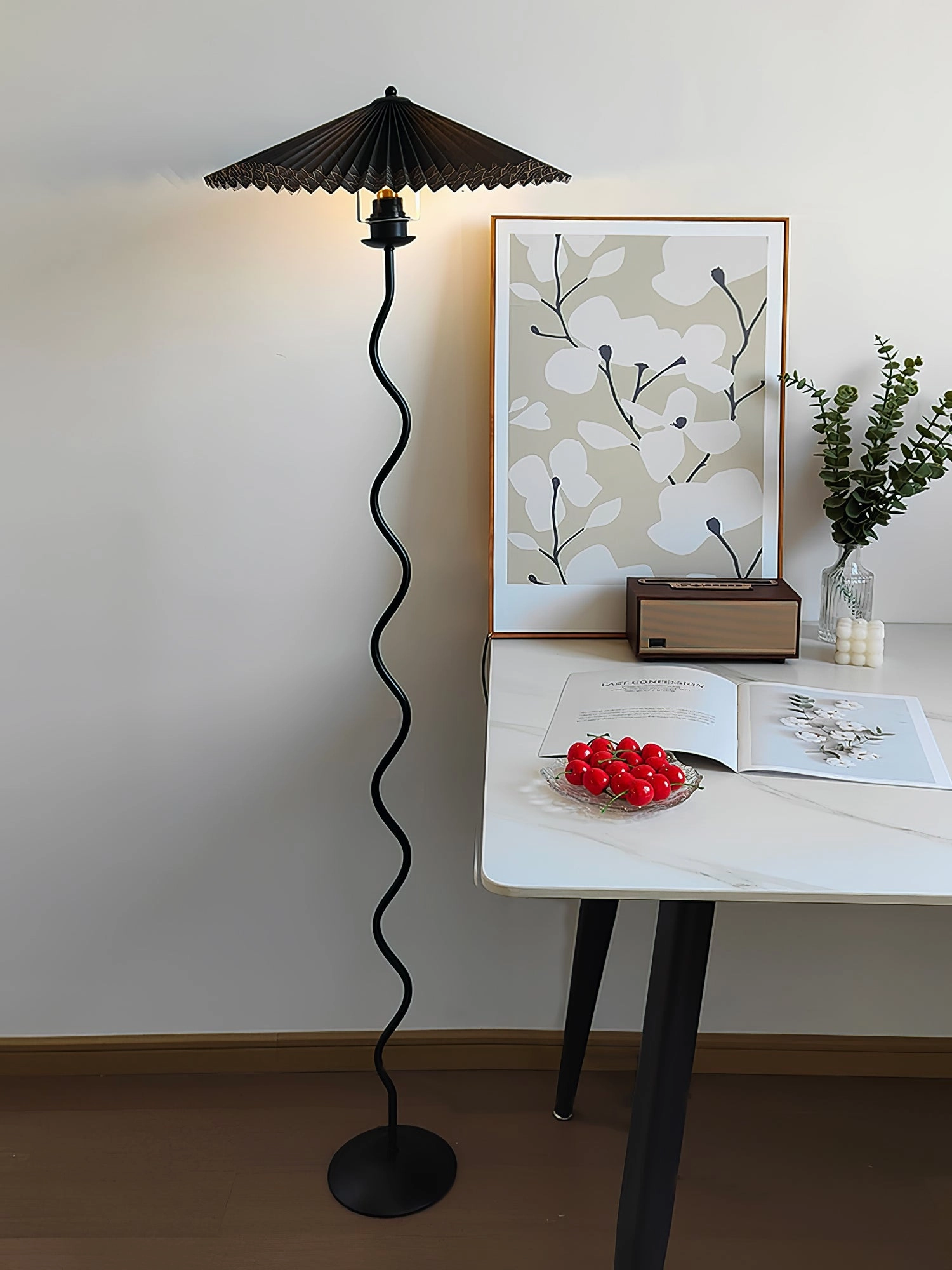 Squiggle Floor Lamp