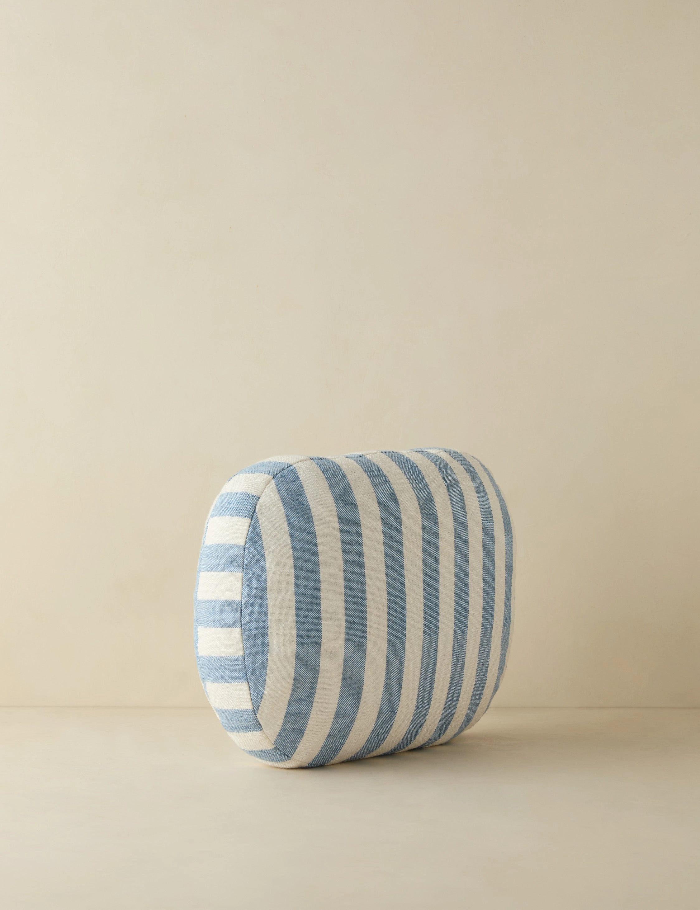 Sunday Indoor / Outdoor Pill Pillow