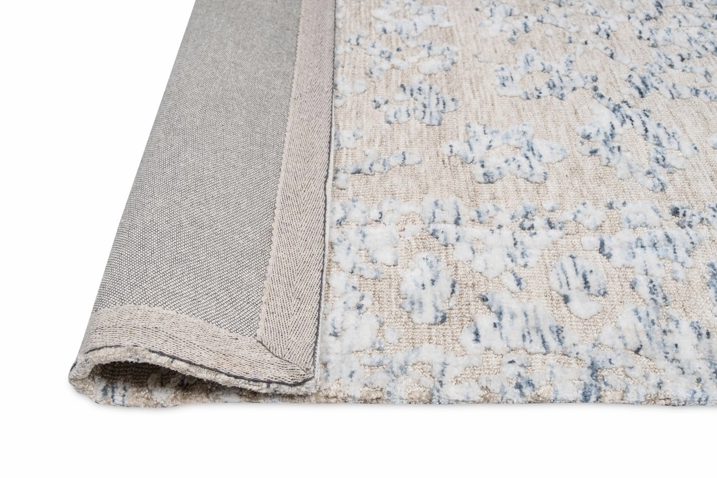 Sylvie Blue and Ivory Floral Transitional Rug *NO RETURNS UNLESS FAULTY