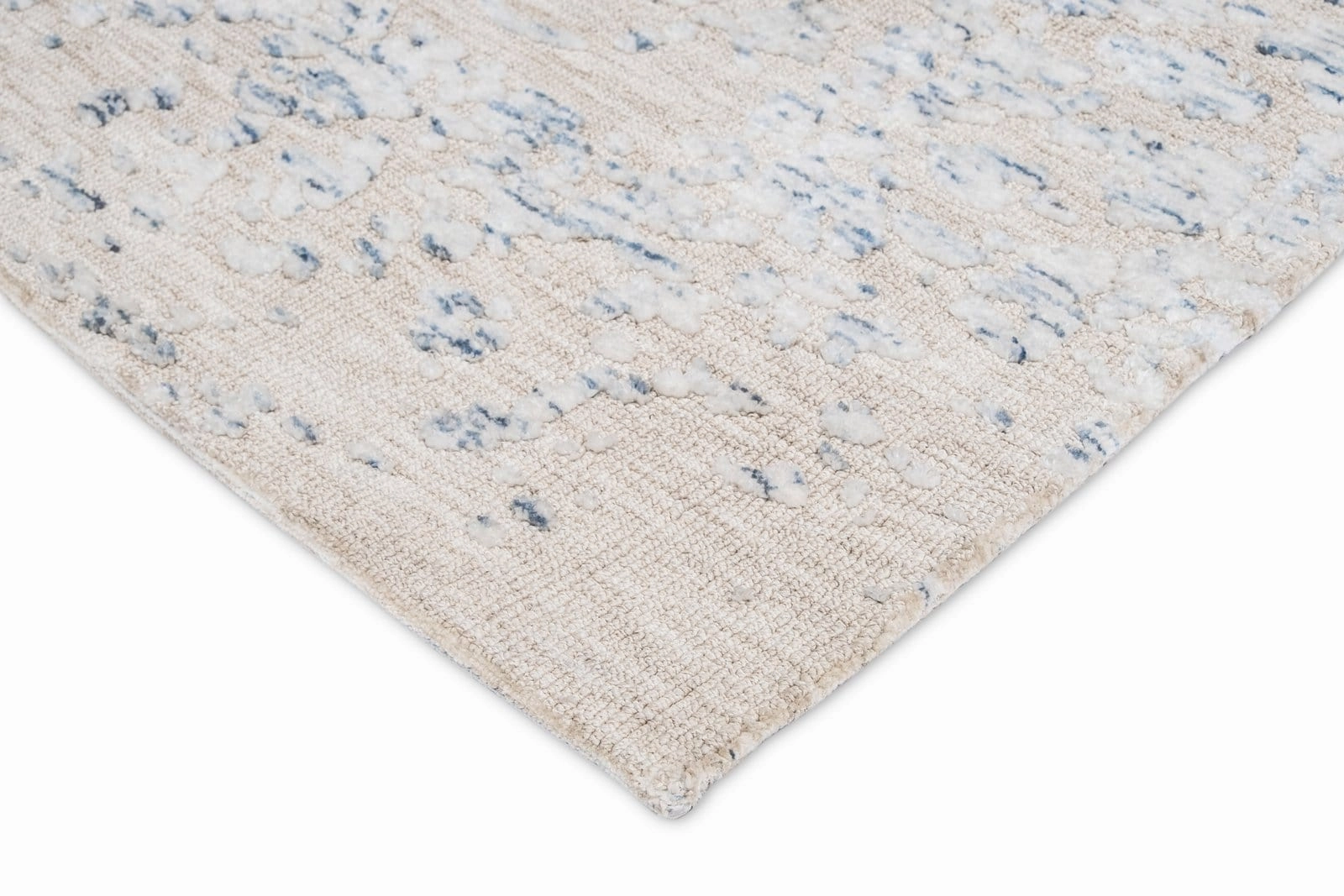 Sylvie Blue and Ivory Floral Transitional Rug *NO RETURNS UNLESS FAULTY