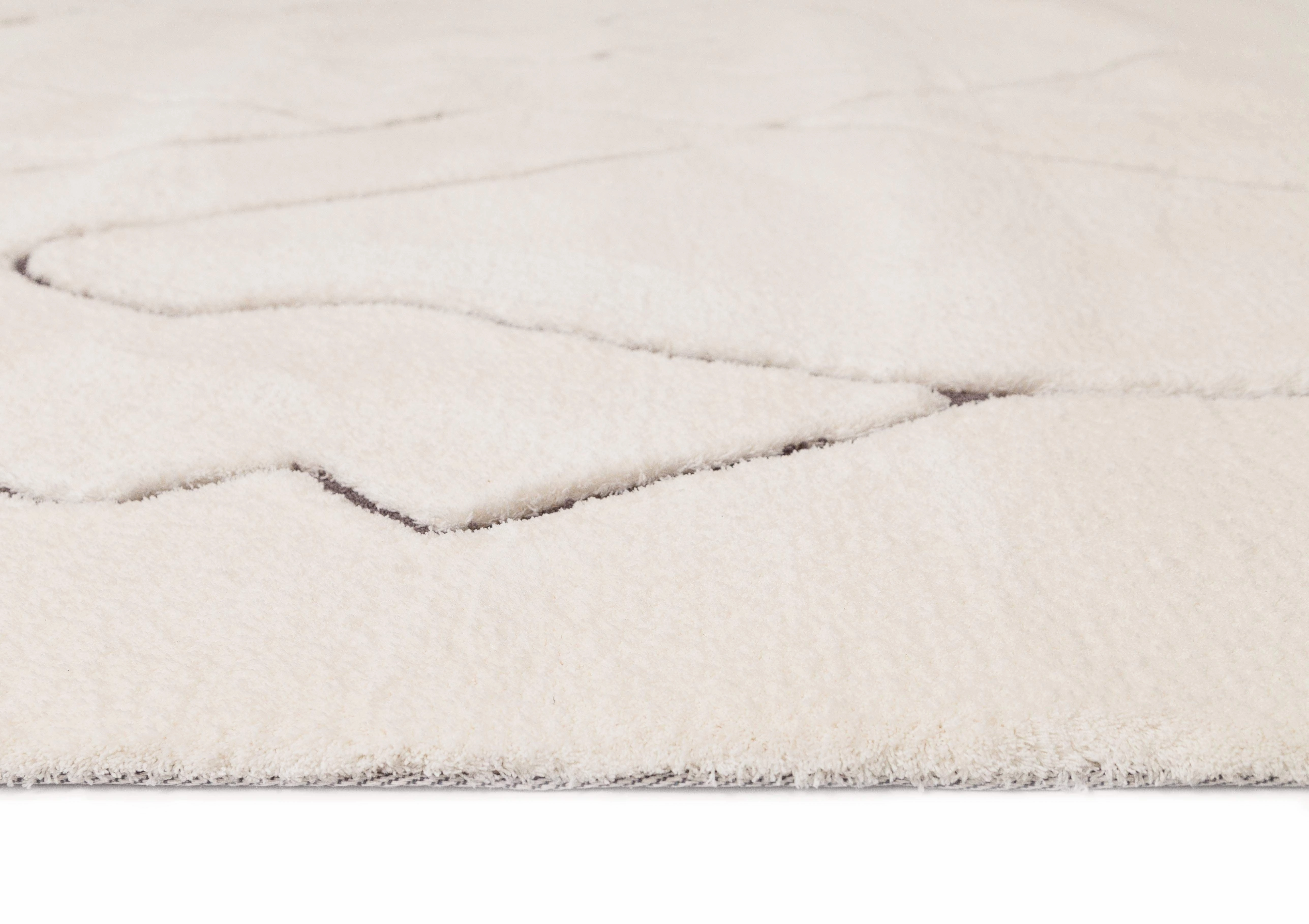 Tahlee Cream and Charcoal Grey Tribal Shag Rug