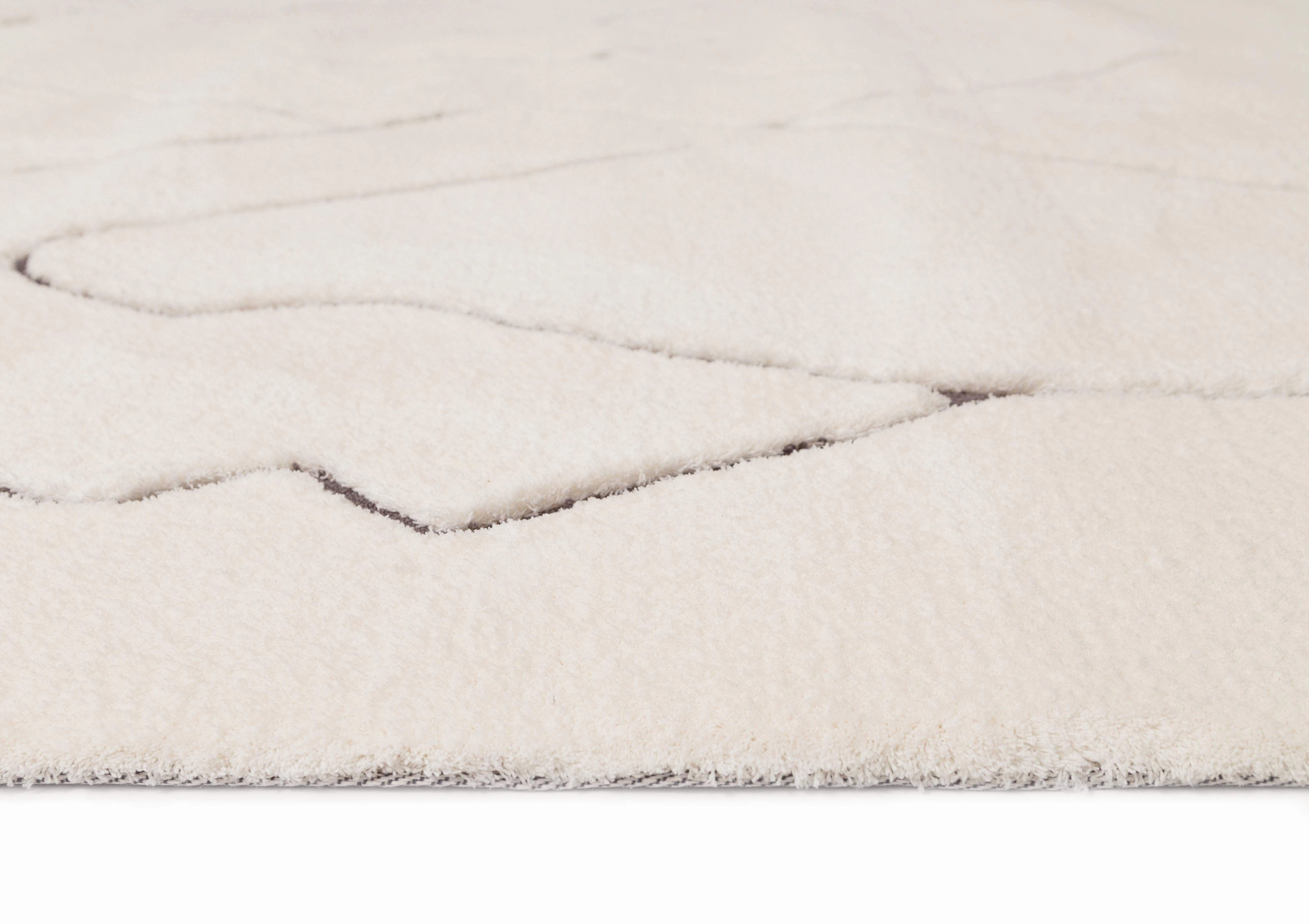 Tahlee Cream and Charcoal Grey Tribal Shag Rug