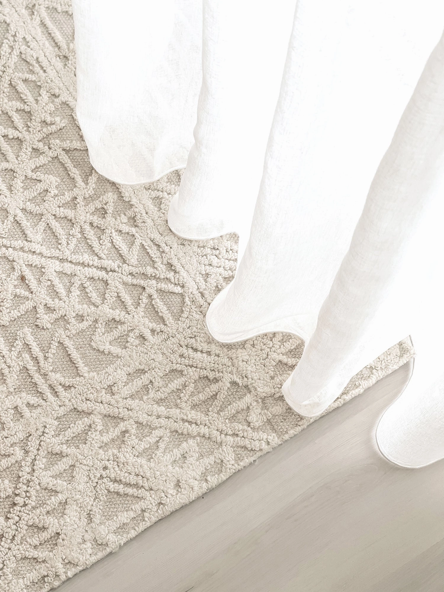 Takalo Beige and Ivory Textured Tribal Rug *NO RETURNS UNLESS FAULTY