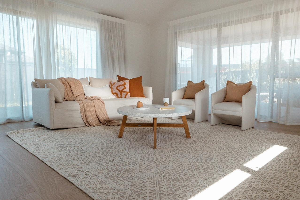 Takalo Beige and Ivory Textured Tribal Rug *NO RETURNS UNLESS FAULTY