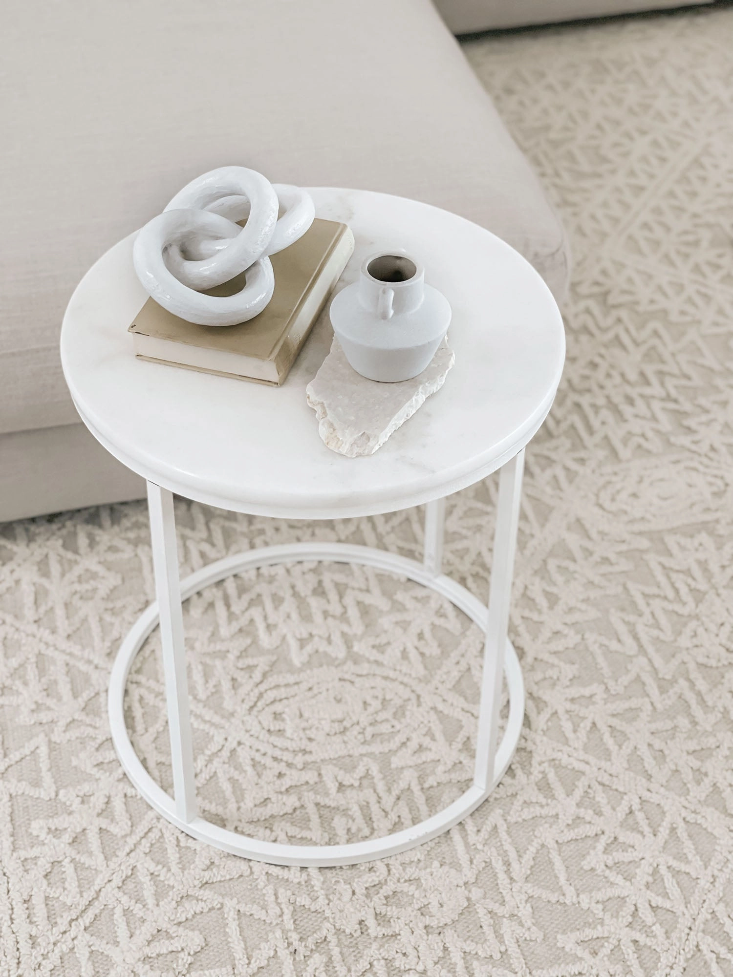 Takalo Beige and Ivory Textured Tribal Rug *NO RETURNS UNLESS FAULTY