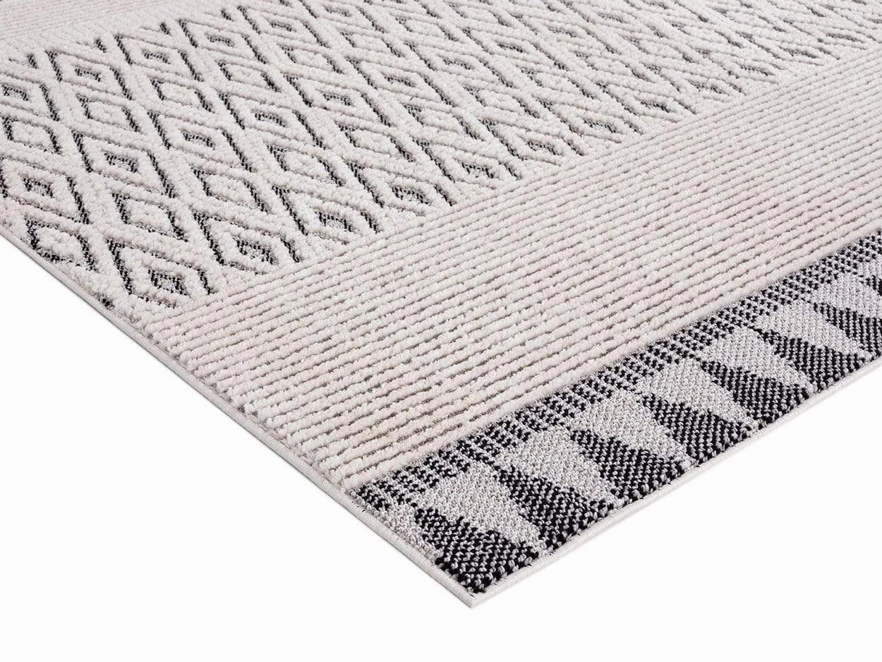 Talia Ivory Black Tribal Rug *NO RETURNS UNLESS FAULTY
