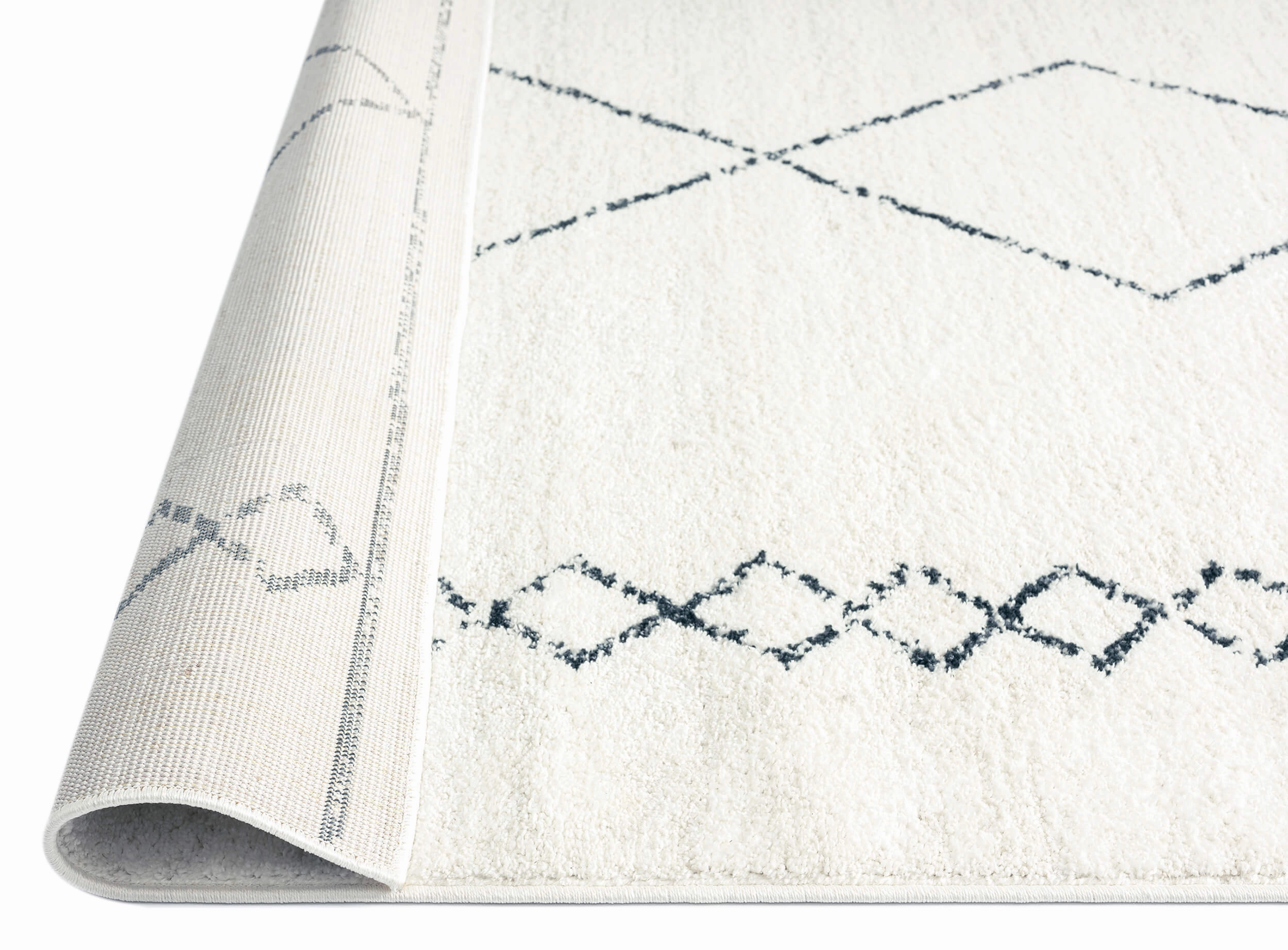 Tamira Grey and Ivory Diamond Tribal Rug *NO RETURNS UNLESS FAULTY