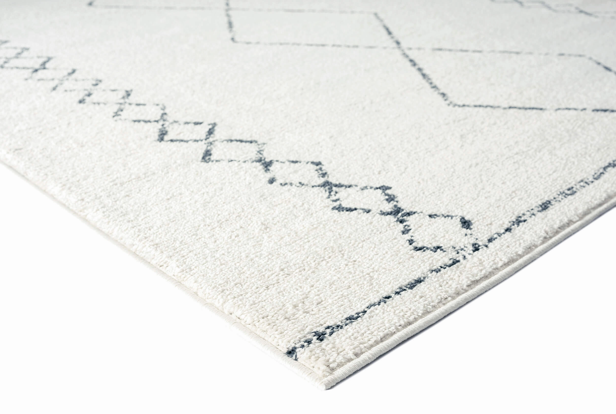 Tamira Grey and Ivory Diamond Tribal Rug *NO RETURNS UNLESS FAULTY