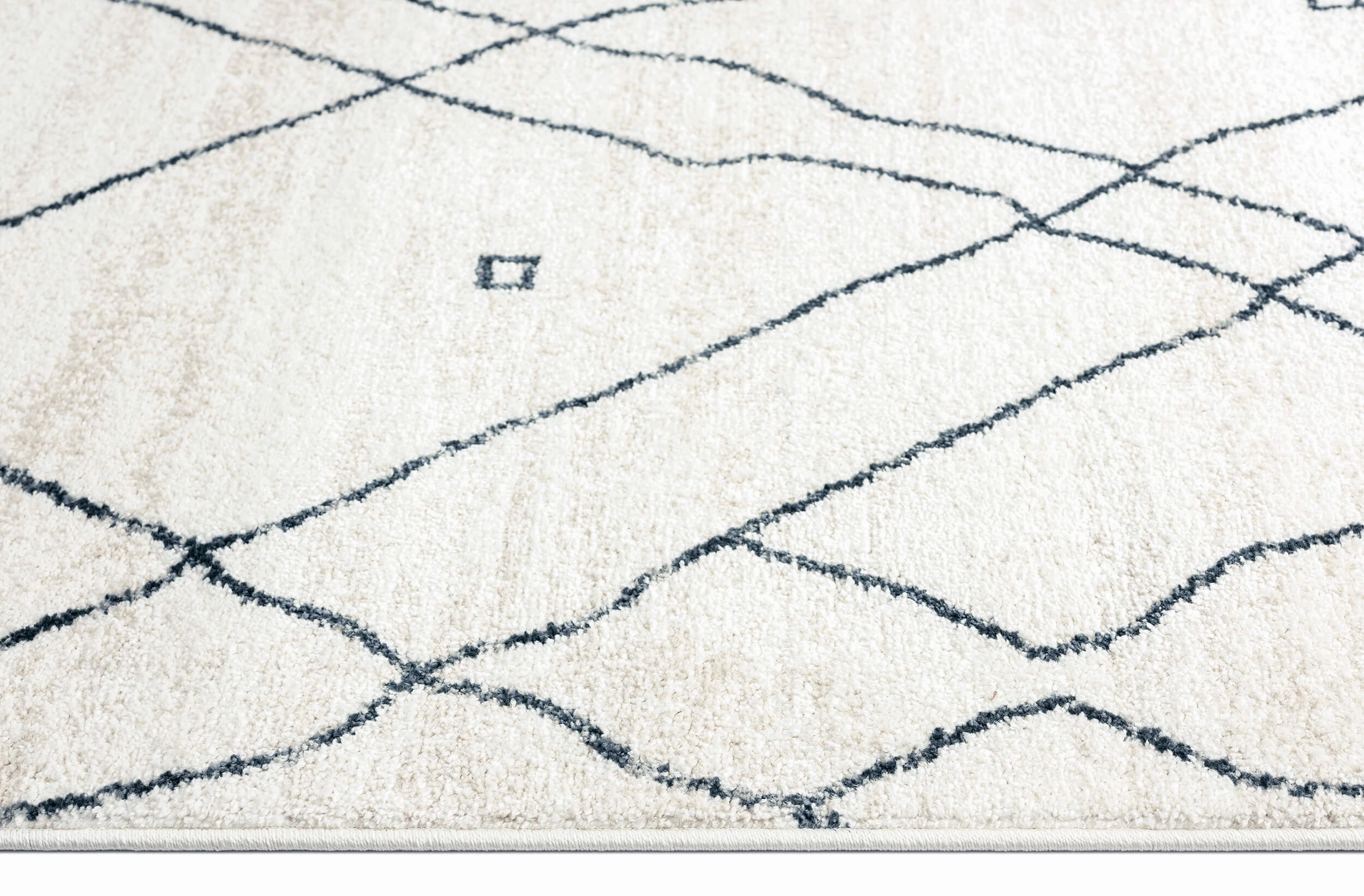 Taryn Grey and Ivory Abstract Tribal Rug *NO RETURNS UNLESS FAULTY