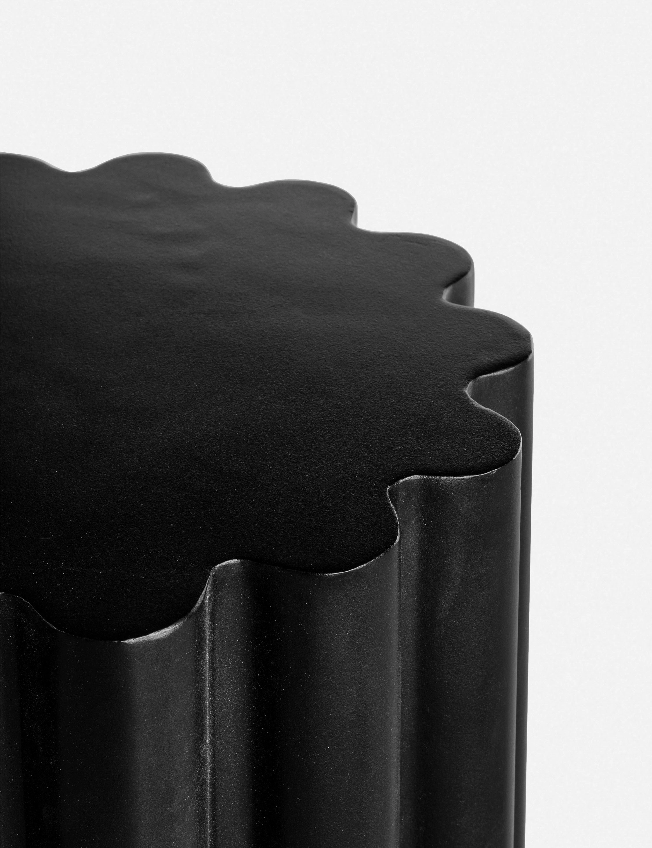 Telford Round Indoor / Outdoor Side Table